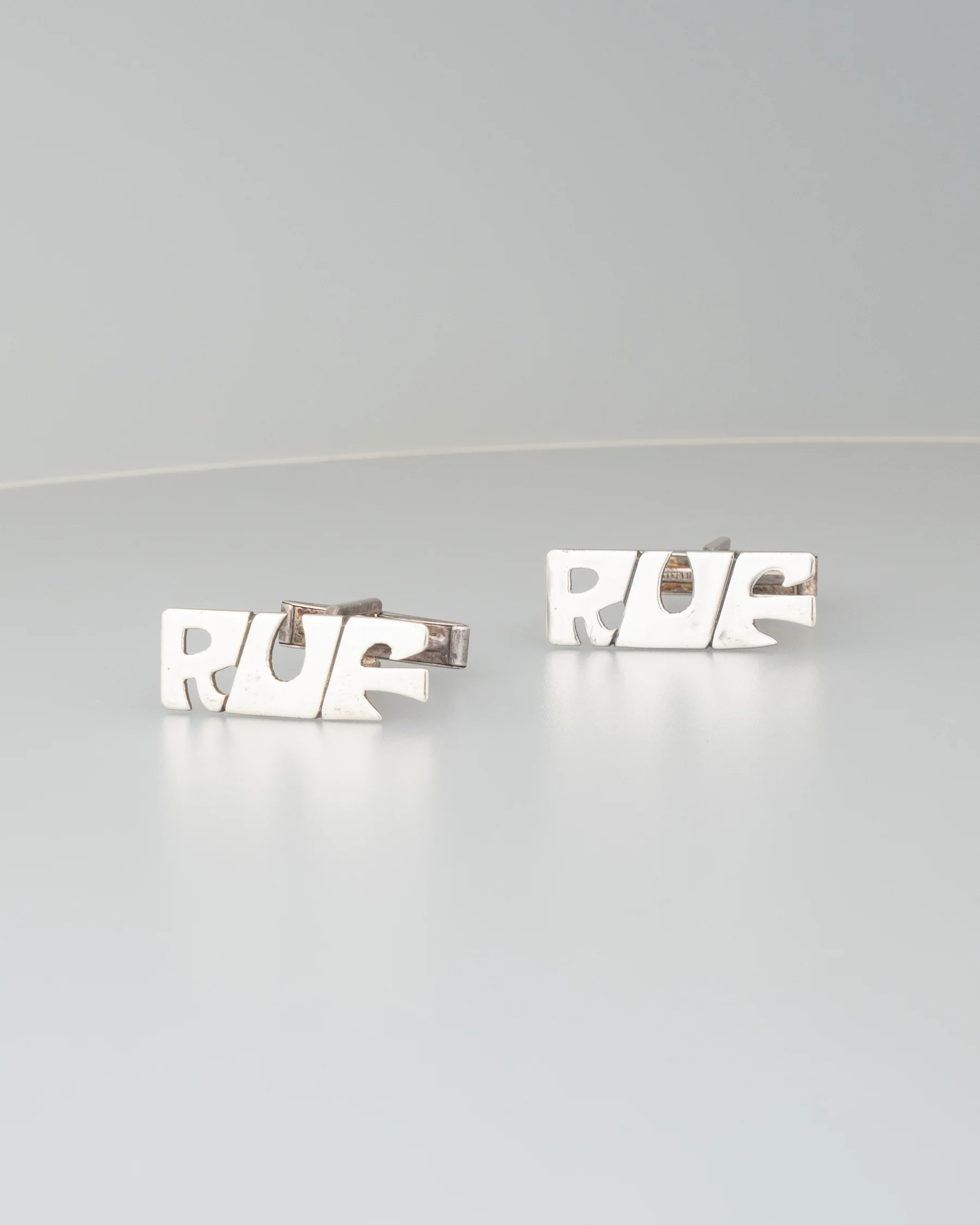 cuff A2535