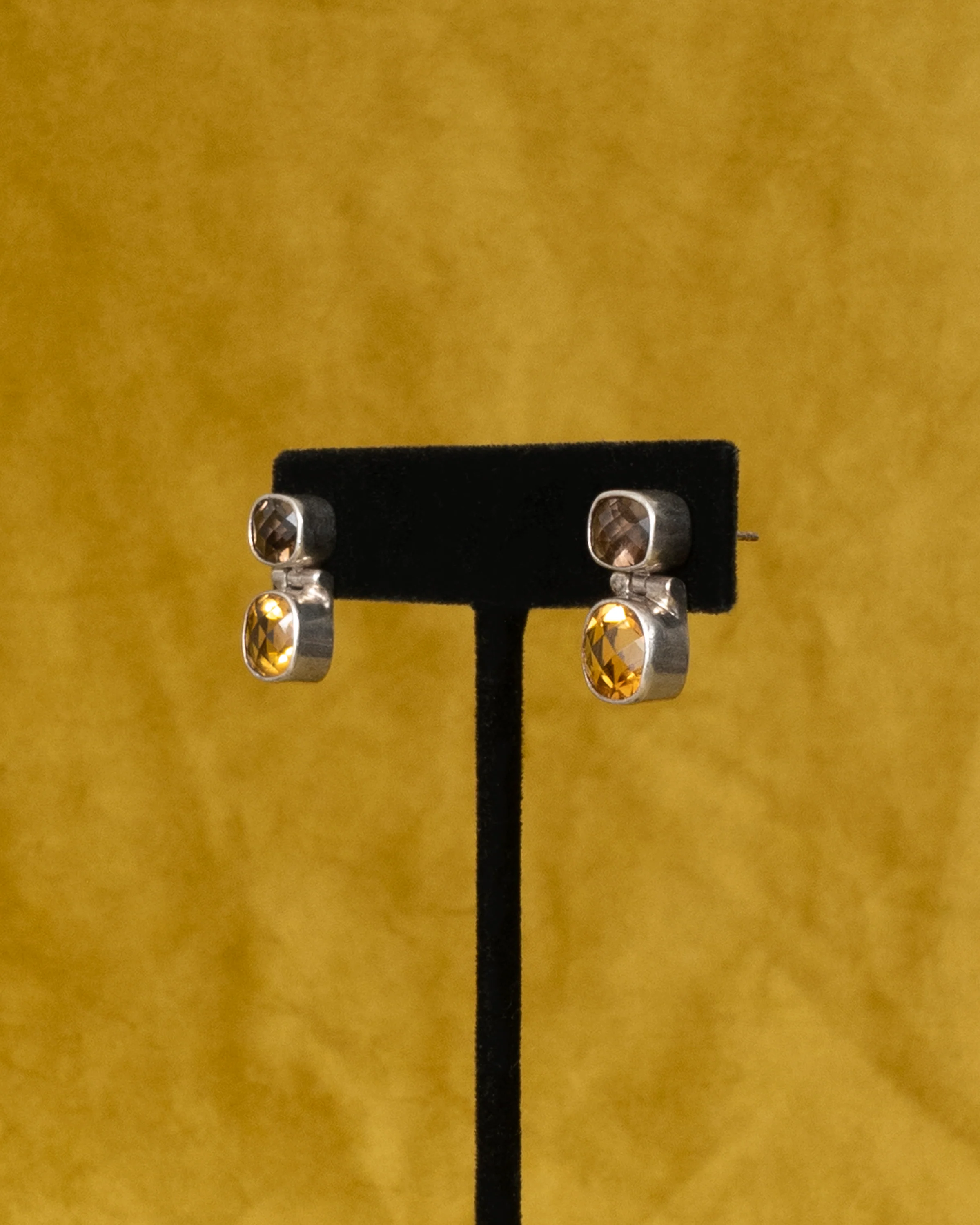 ear A2409 - Image 4