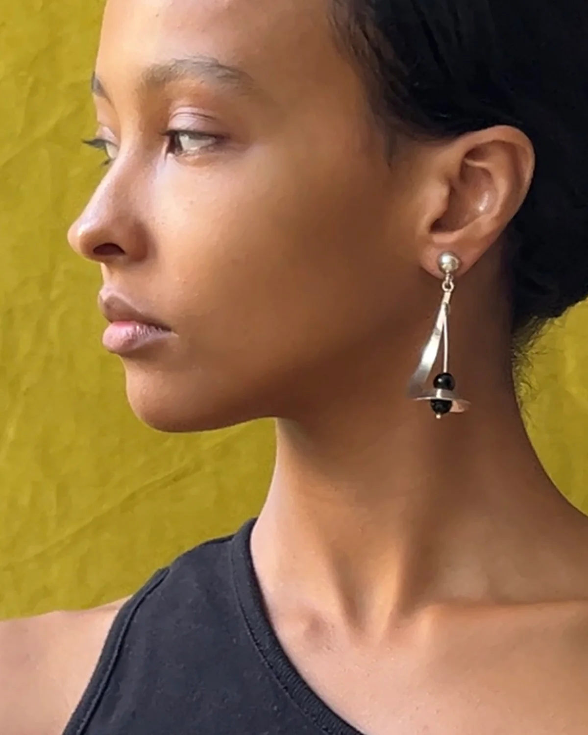 ear A2437 - Image 5