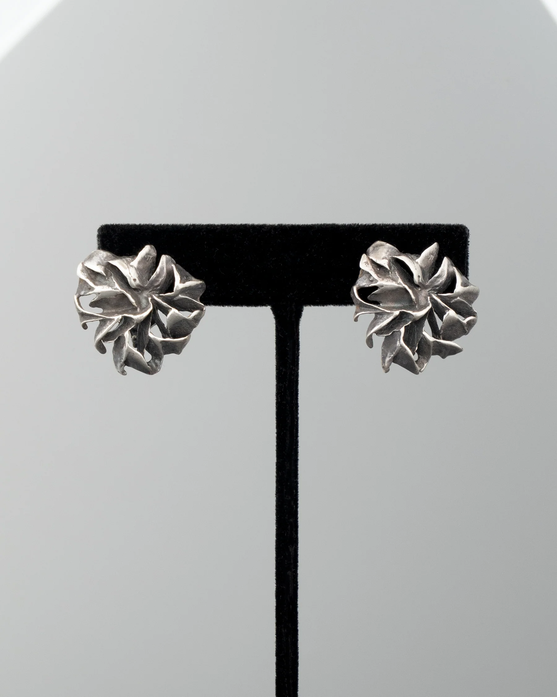 ear A2511 - Image 3
