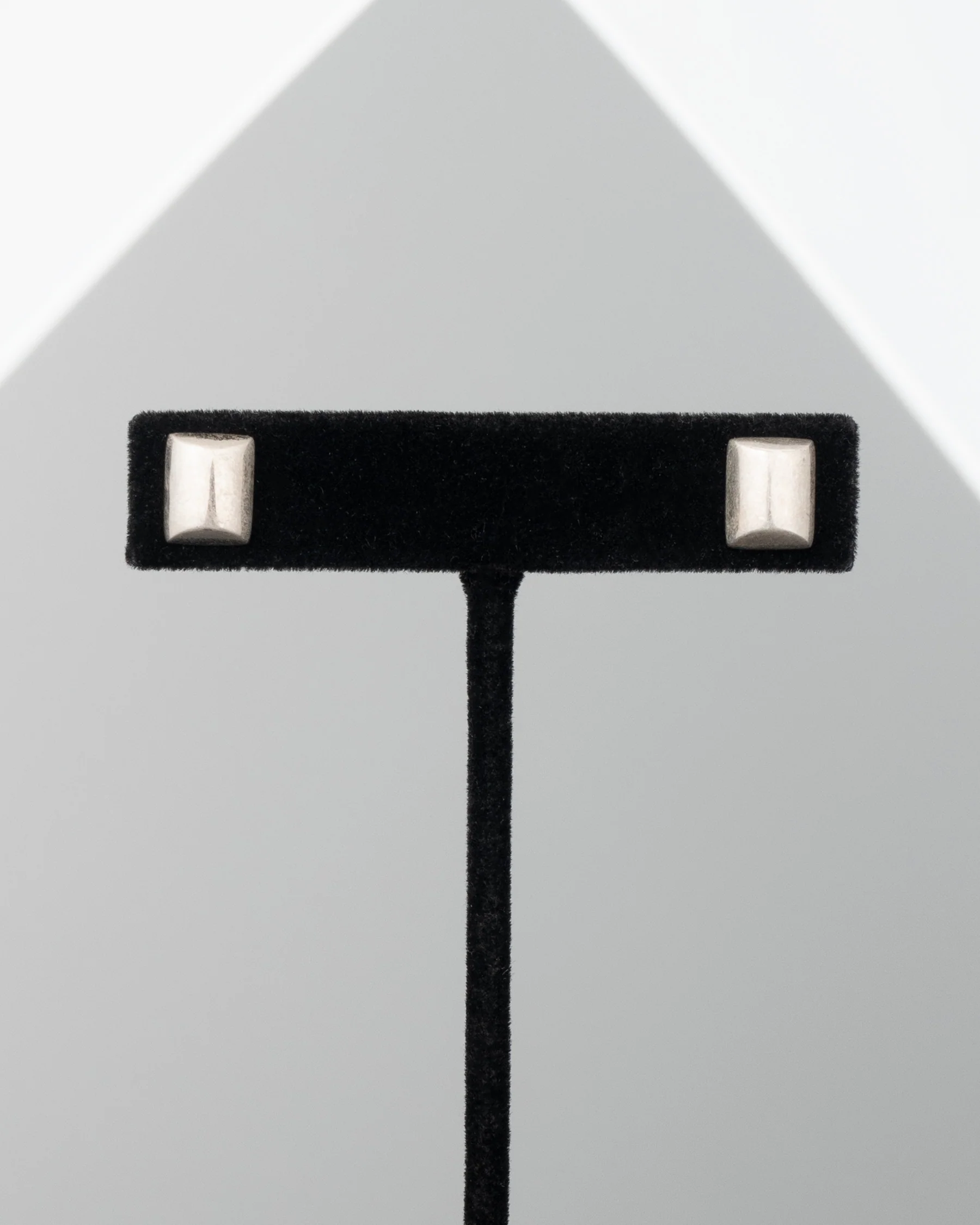 ear A2515