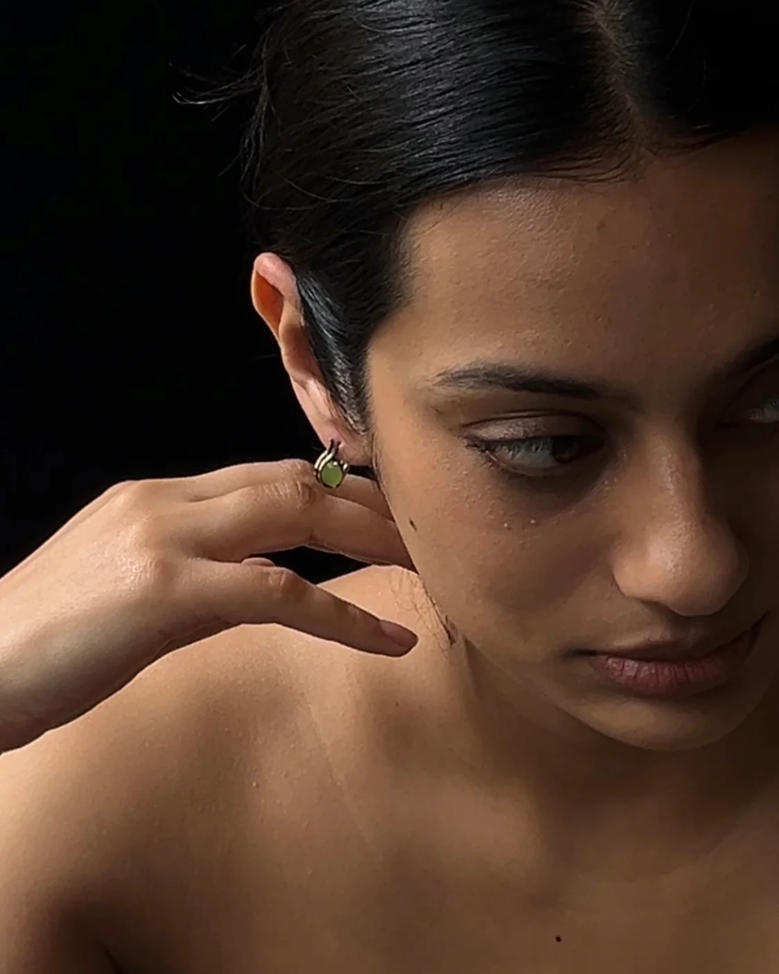 ear A2519 - Image 2