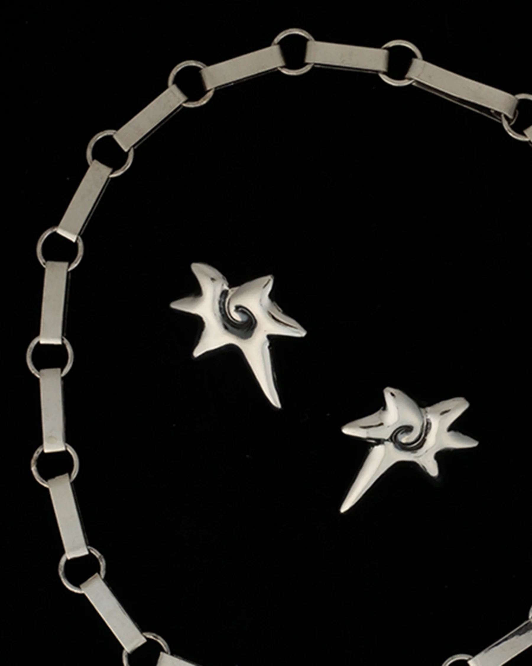 ear CS28 - Image 3