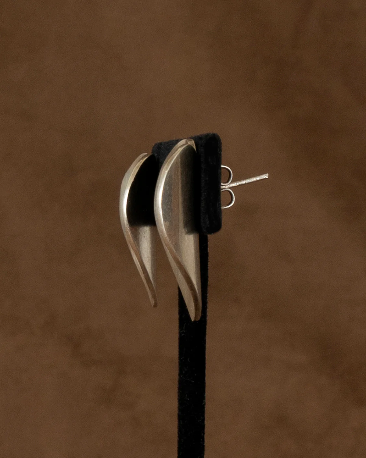 ear D2408 - Image 3