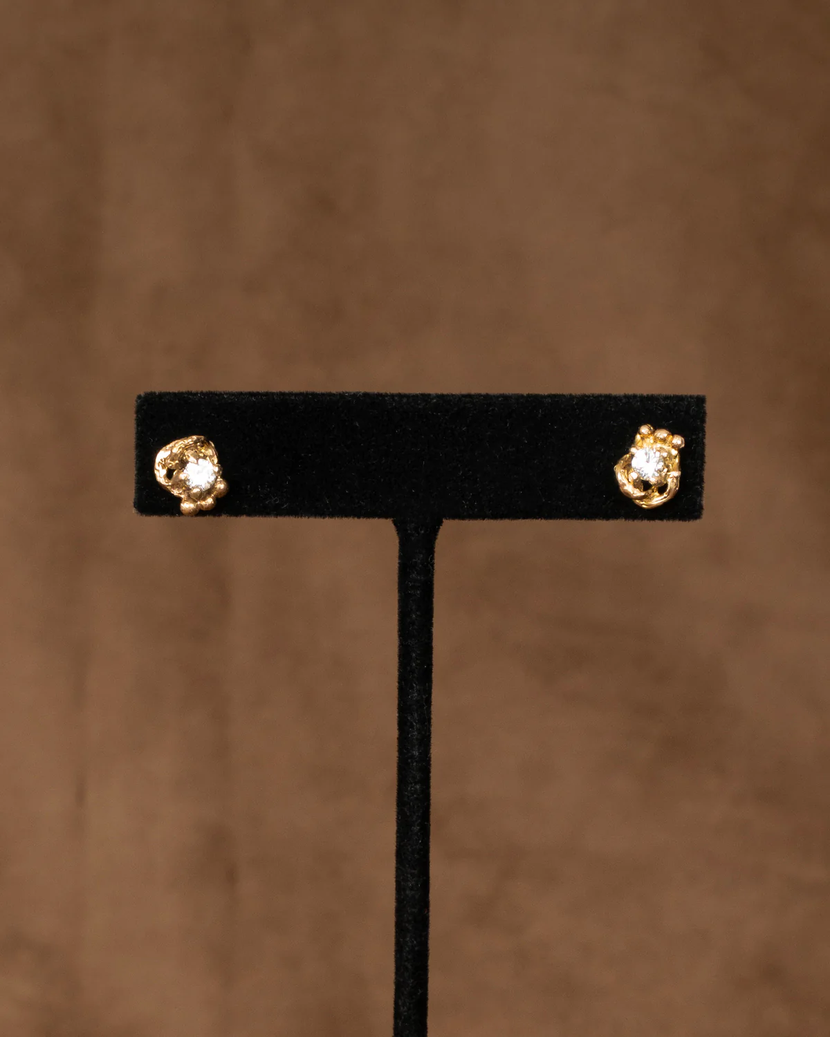 ear D2409 - Image 3