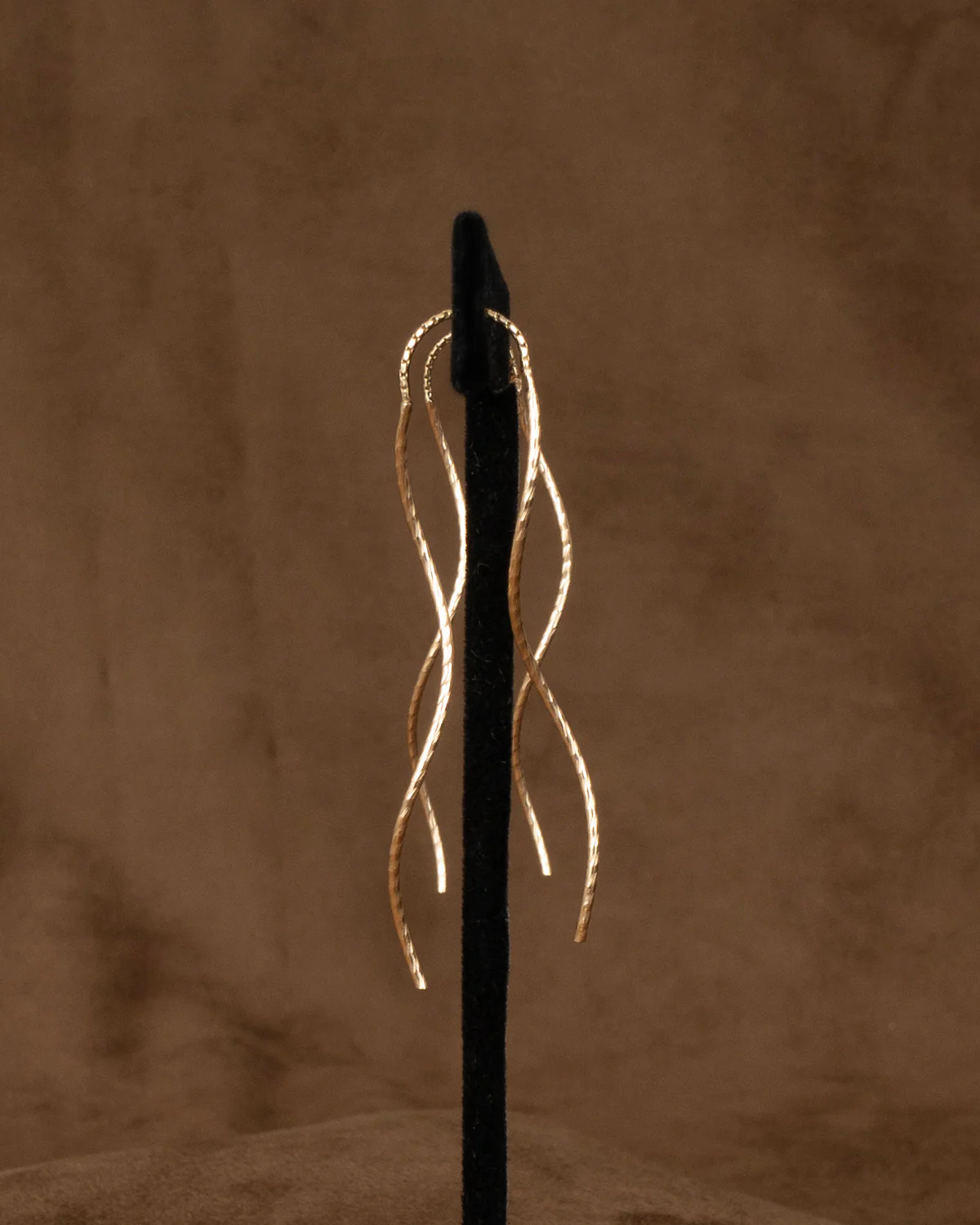 ear D2412 - Image 3