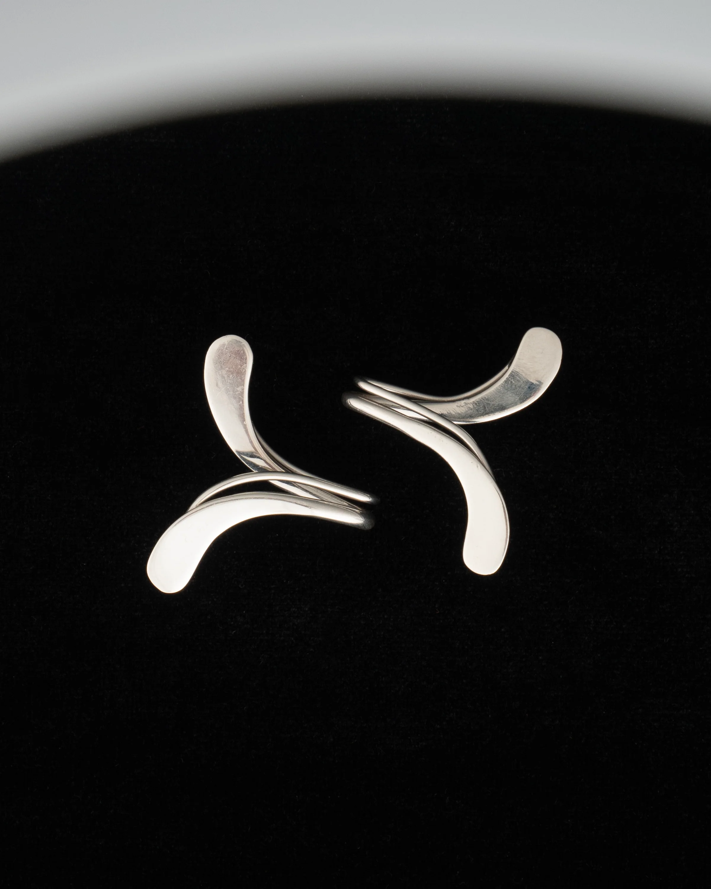 ear F2505