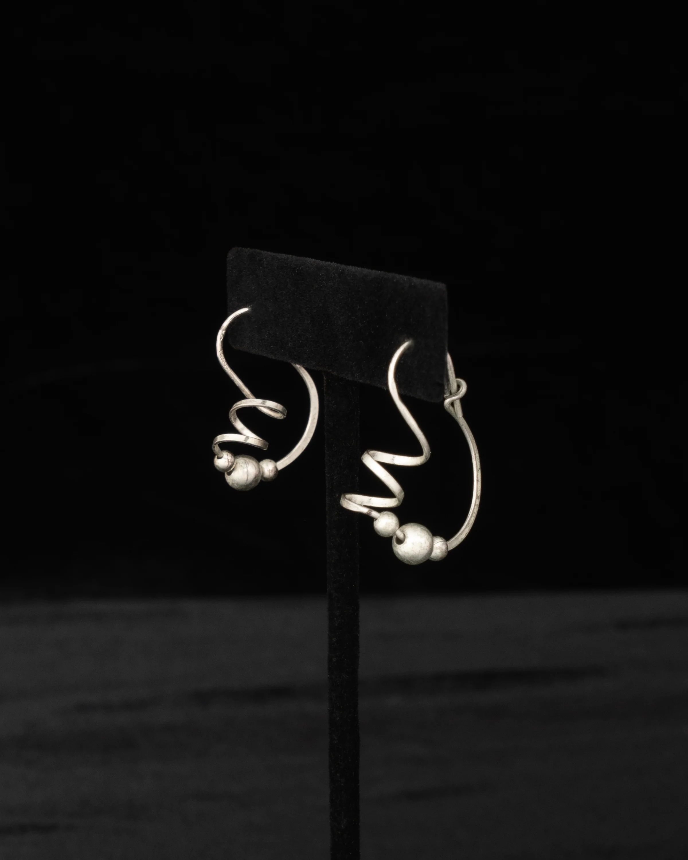 ear F2511