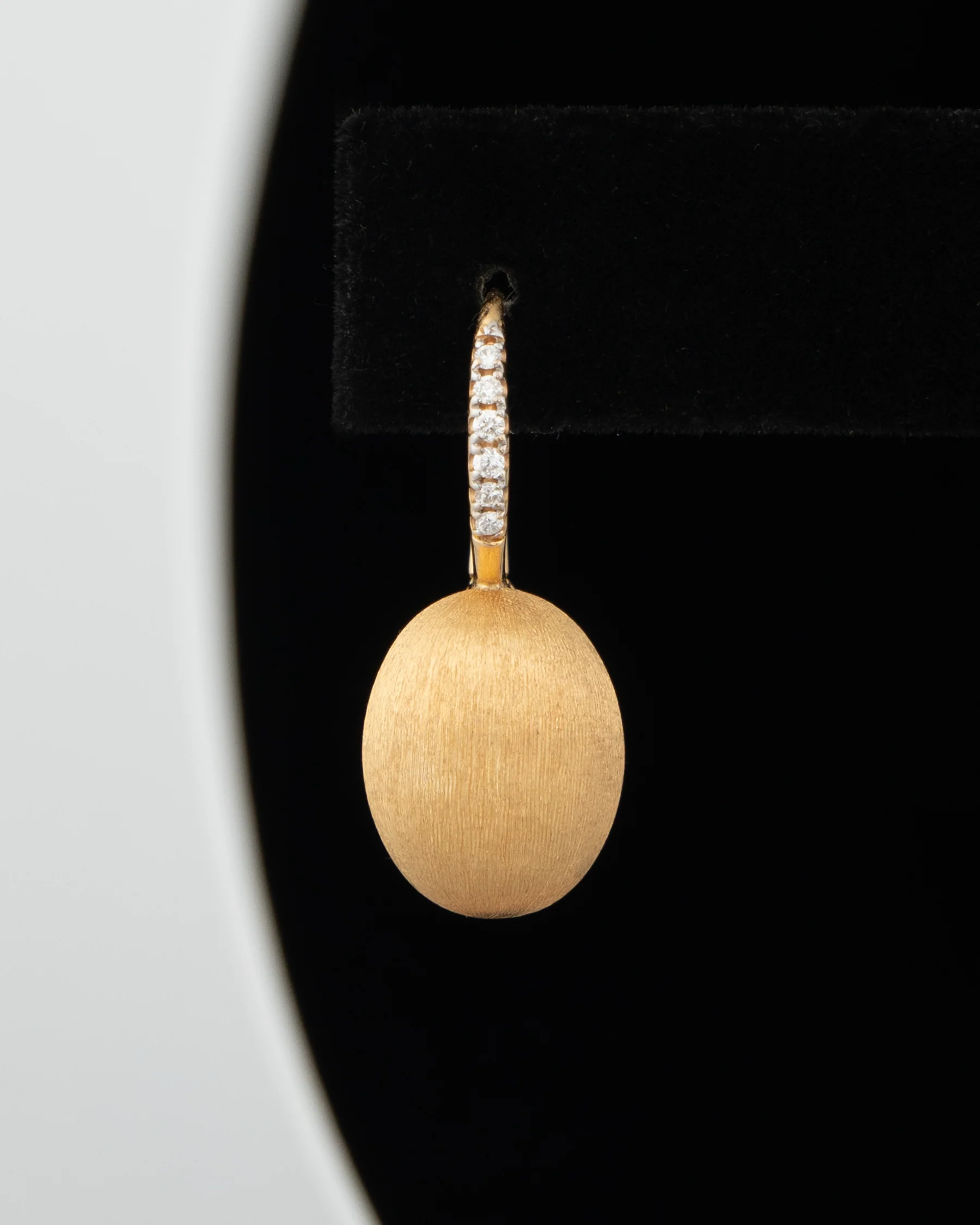 ear F2612 - Image 3