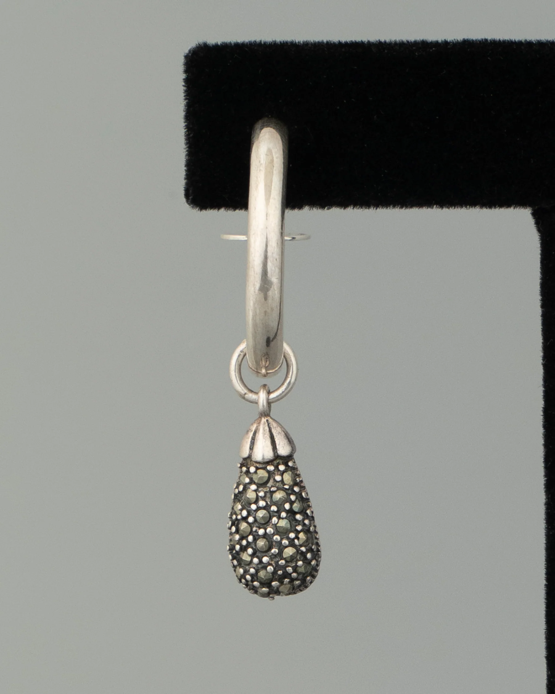 ear F2615 - Image 3