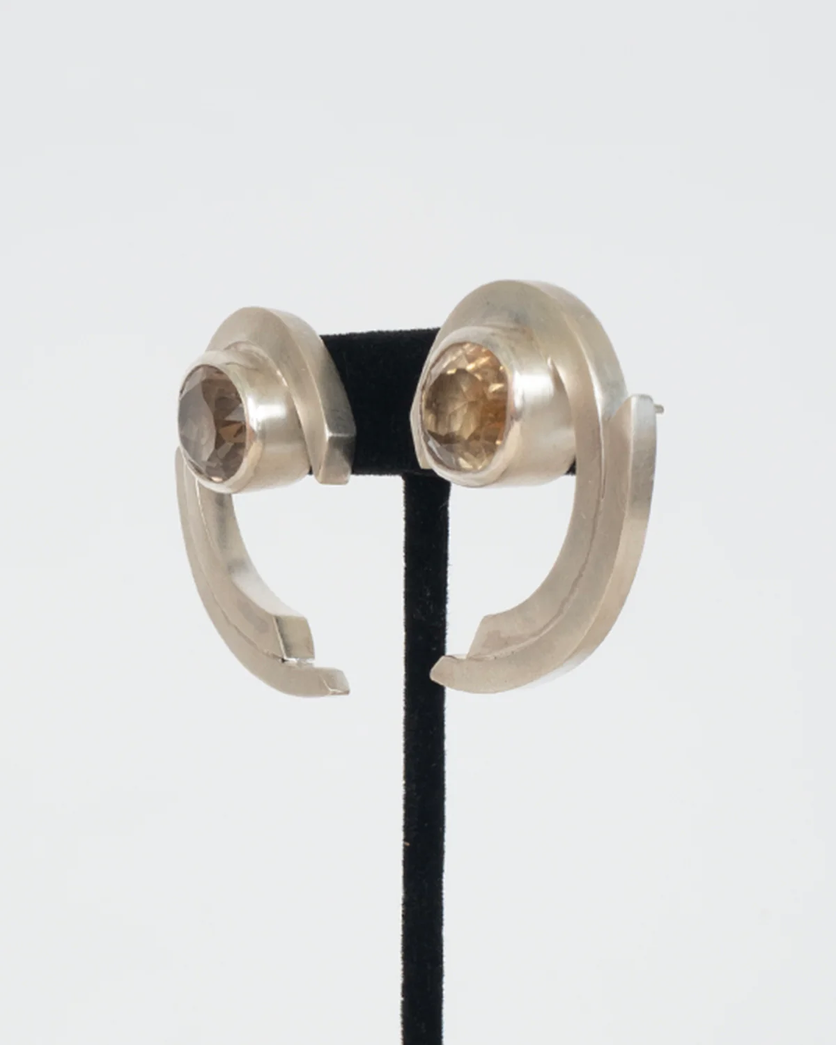 ear GCD11 - Image 3
