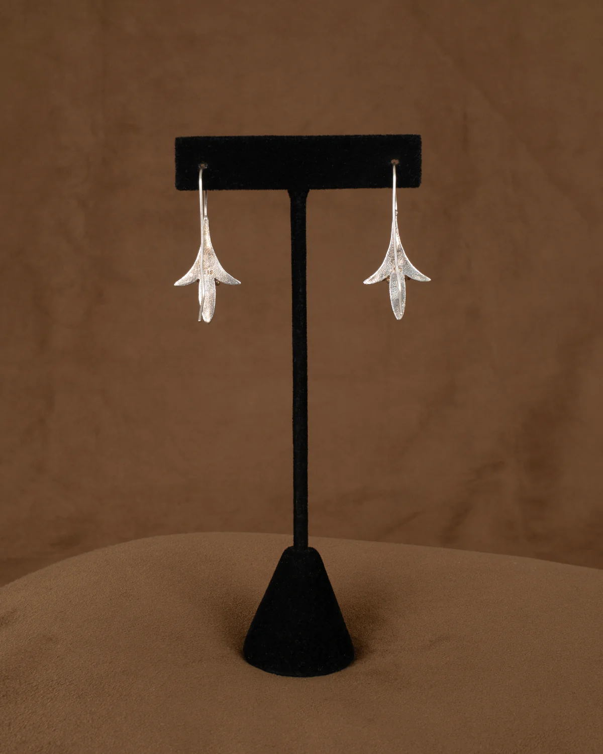 ear J2512 - Image 4