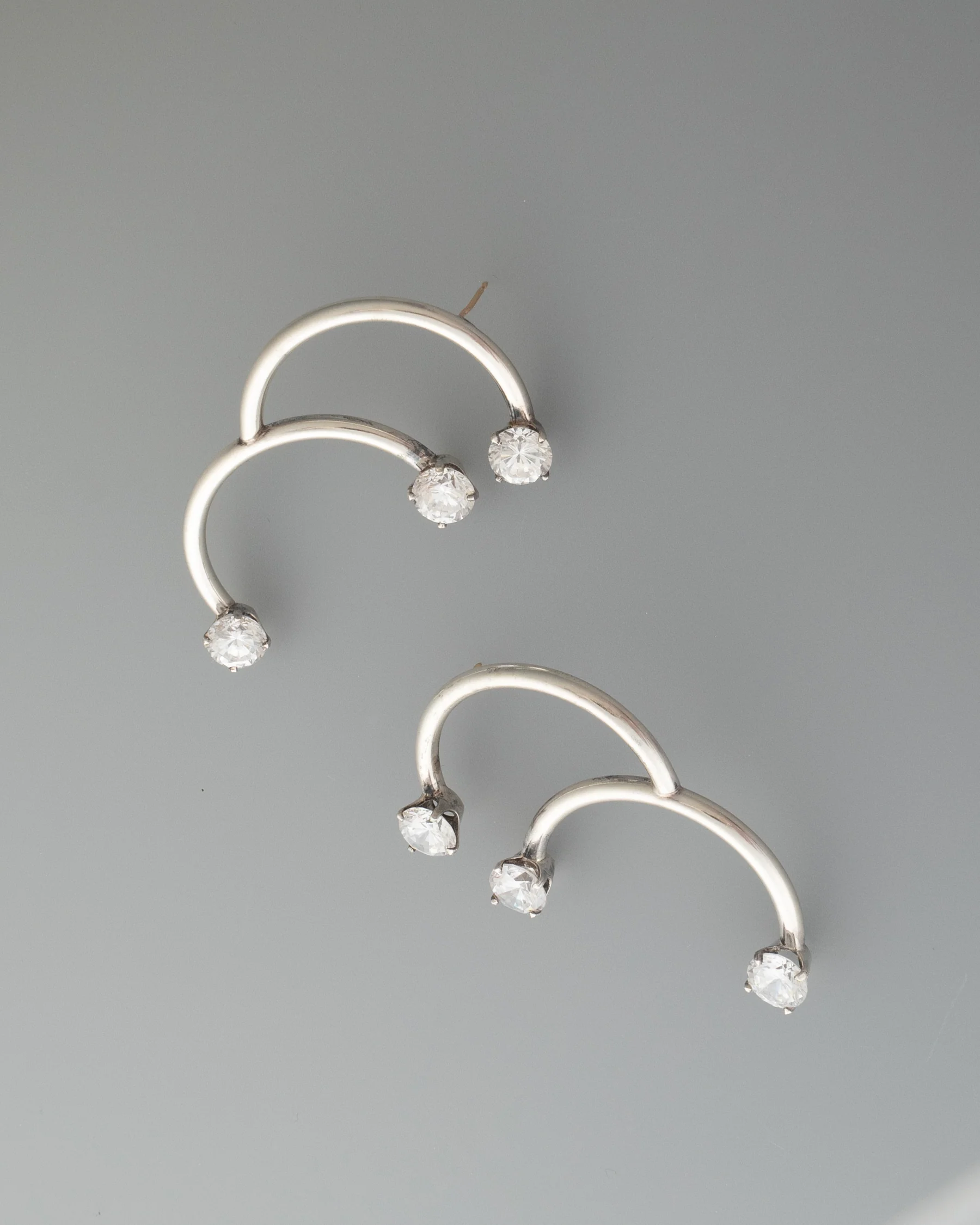 ear J2559 - Image 5
