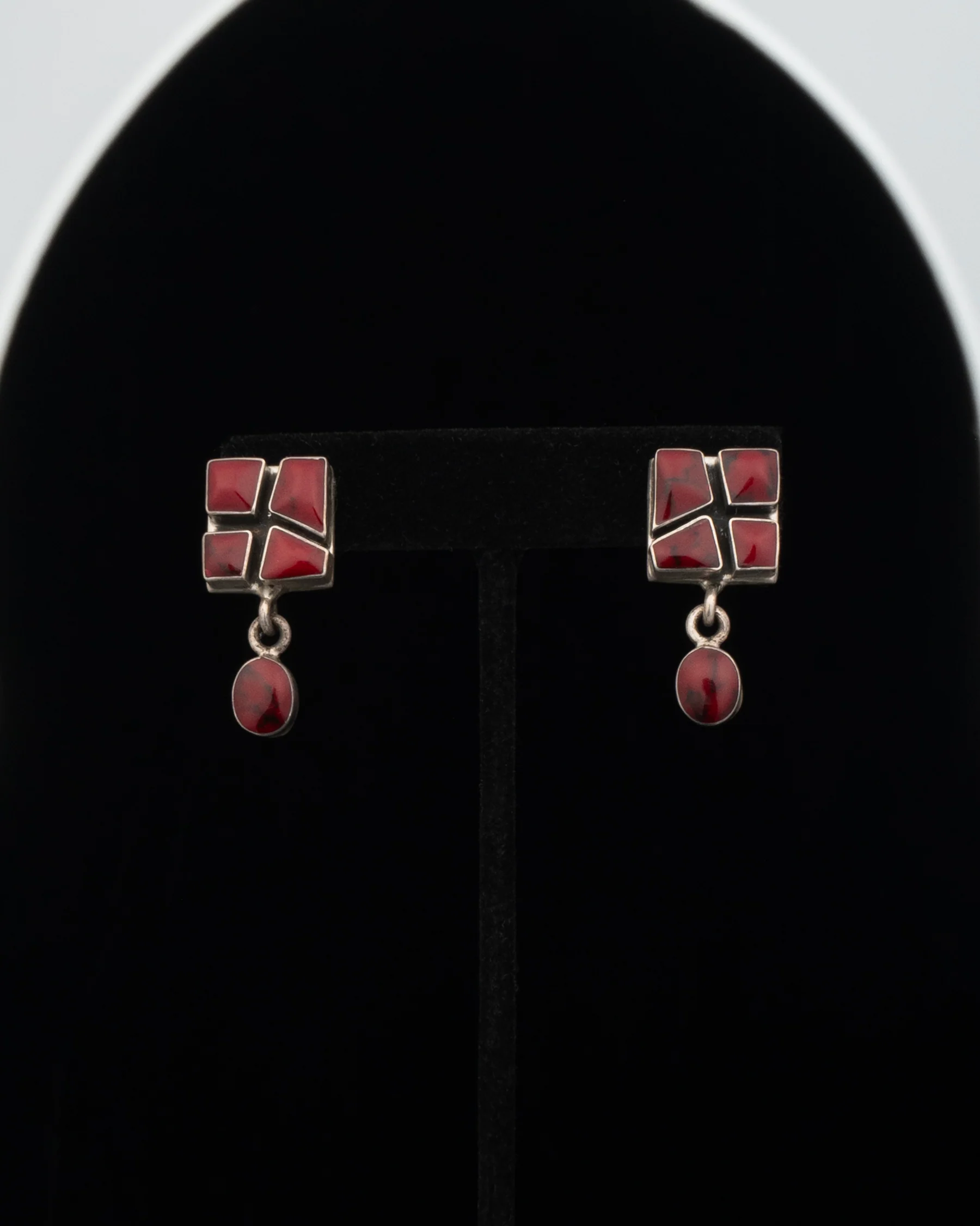 ear J2560