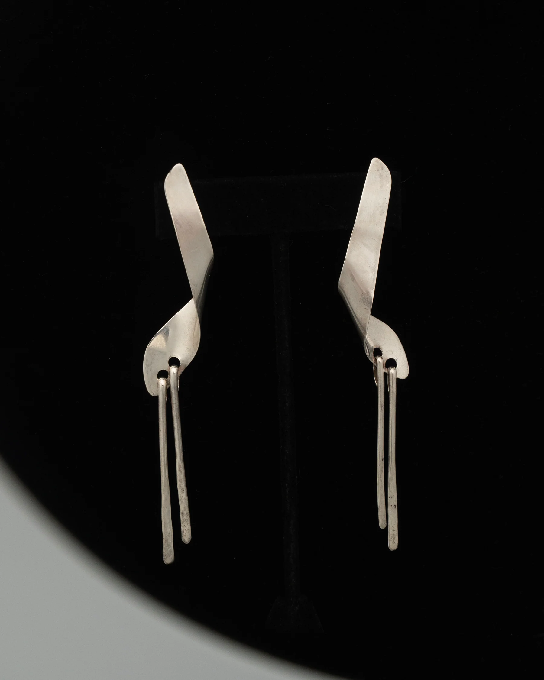 ear J2614