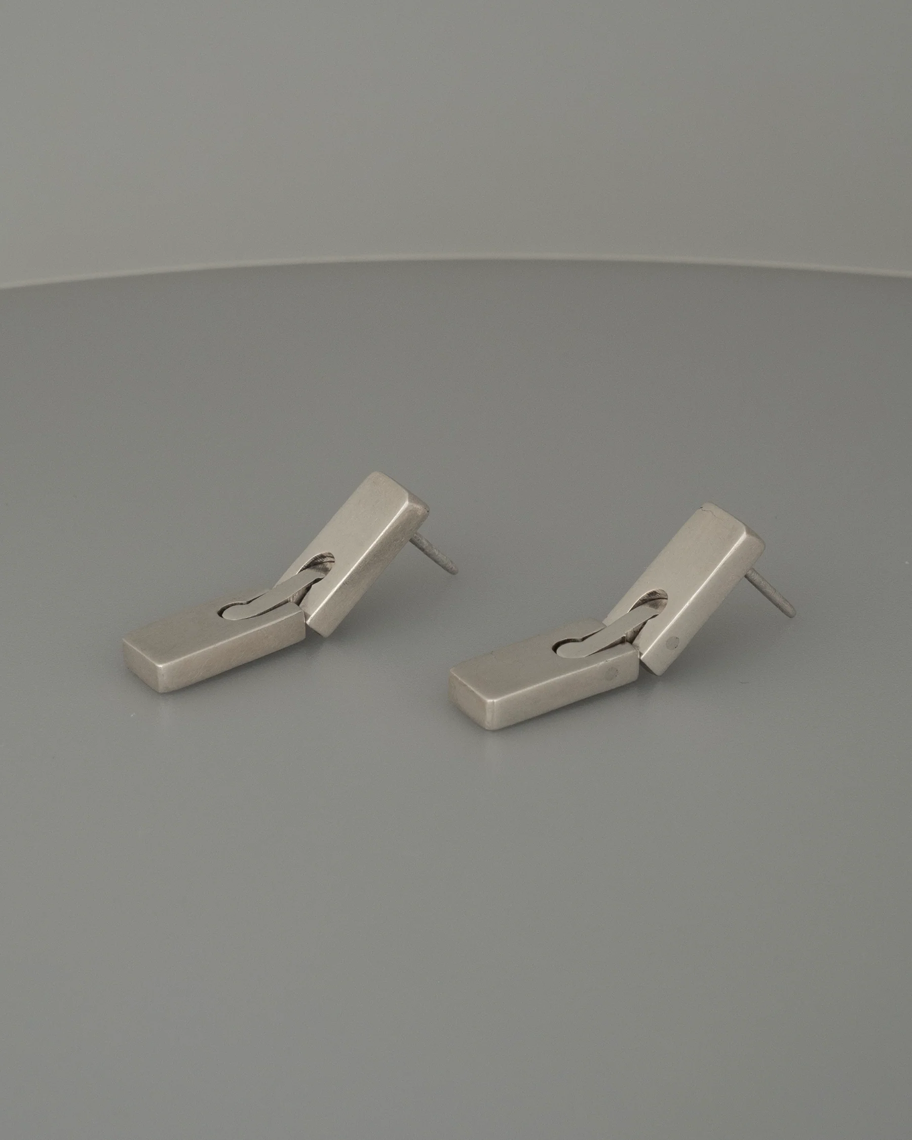 ear J2622 - Image 3