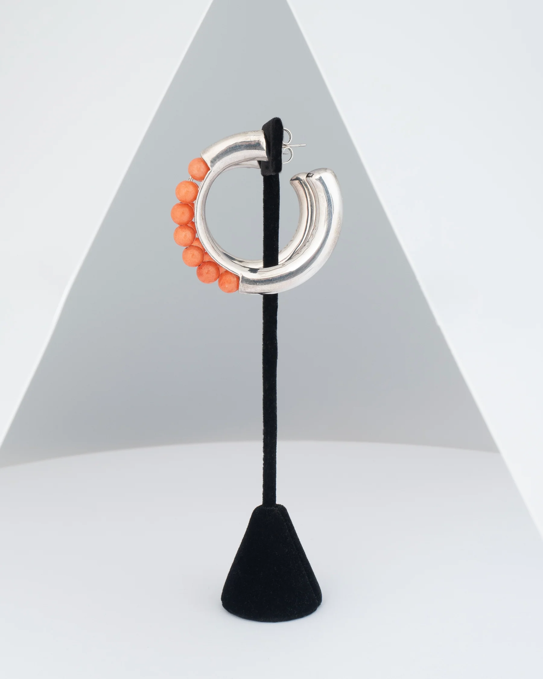 ear M2514 - Image 2
