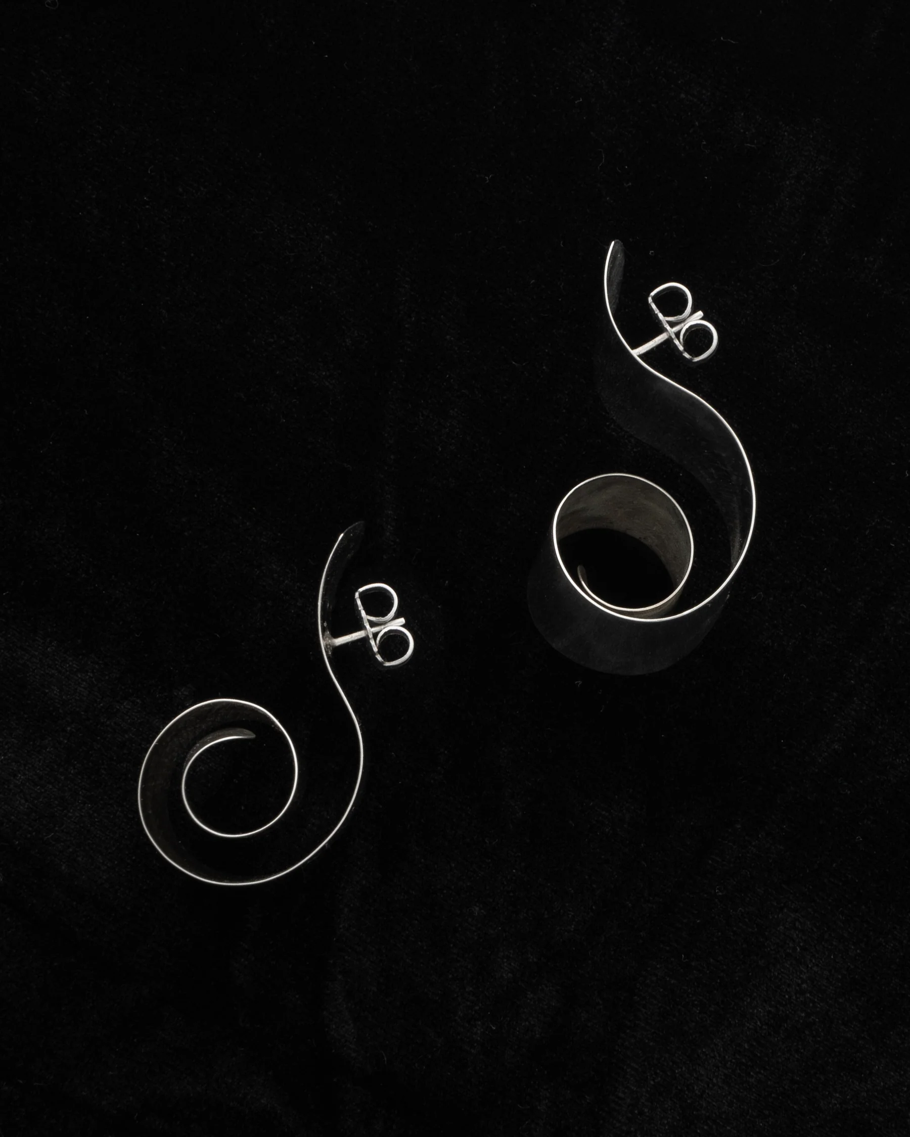 ear M2520 - Image 4