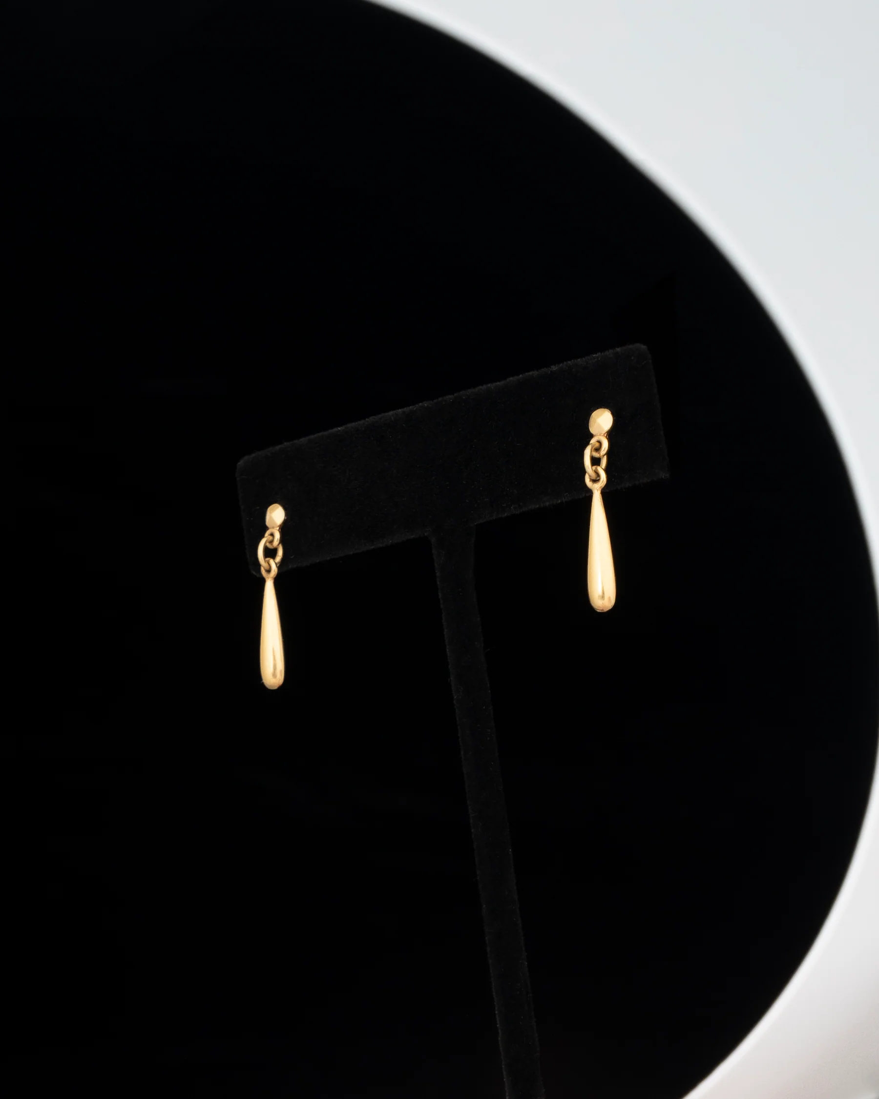 ear M2523