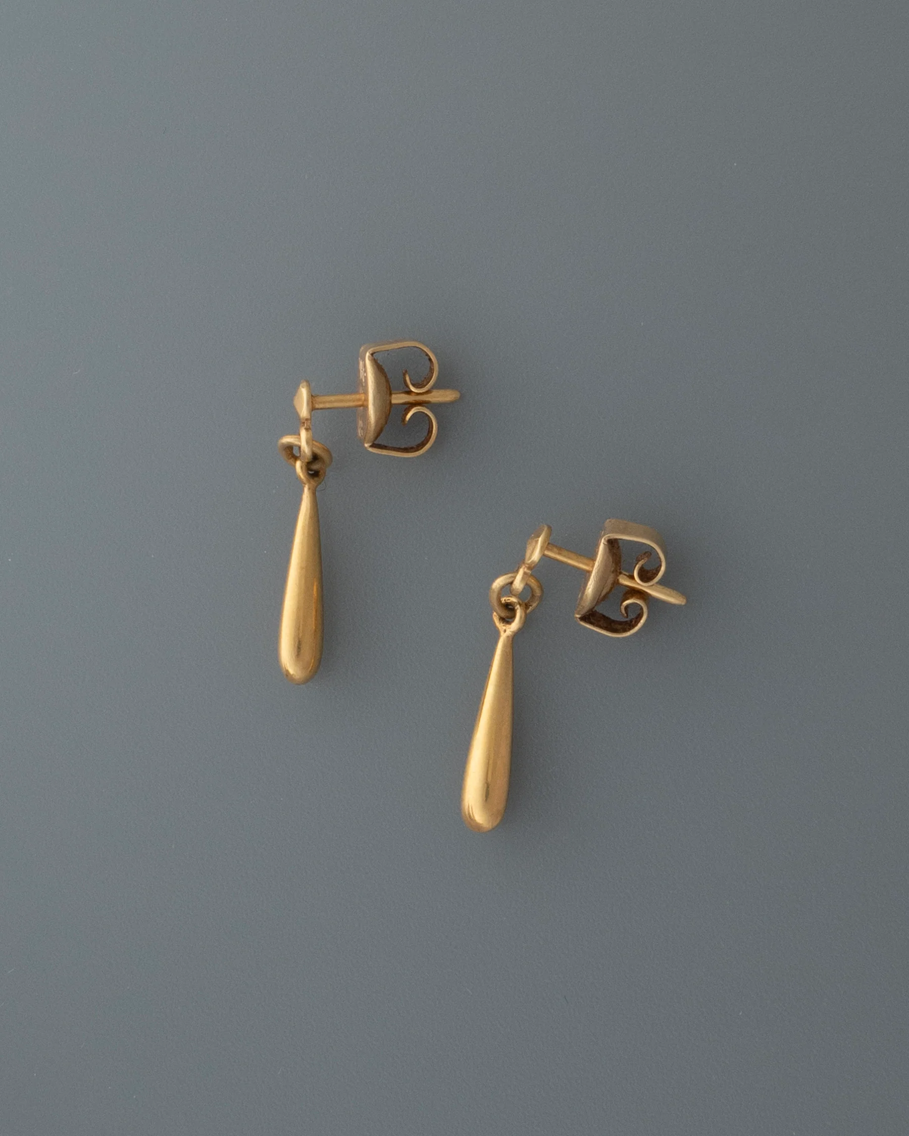 ear M2523 - Image 2