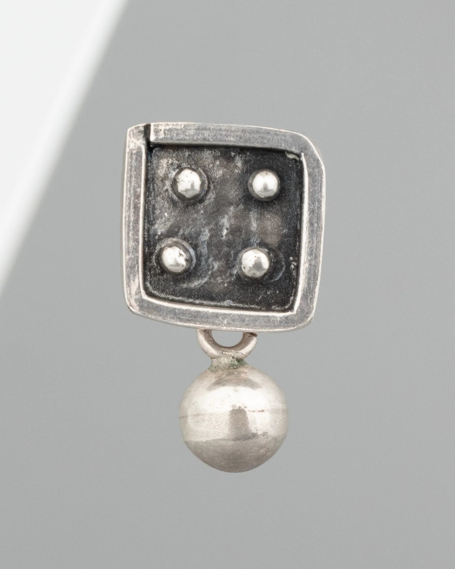 ear N2512 - Image 2