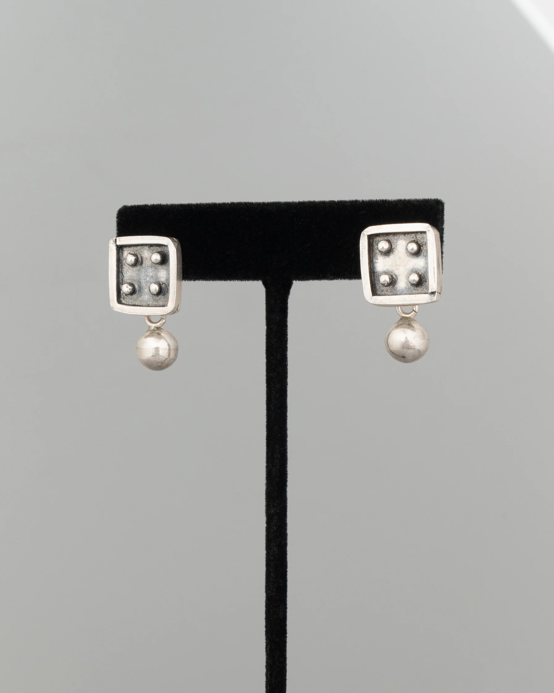 ear N2512 - Image 4