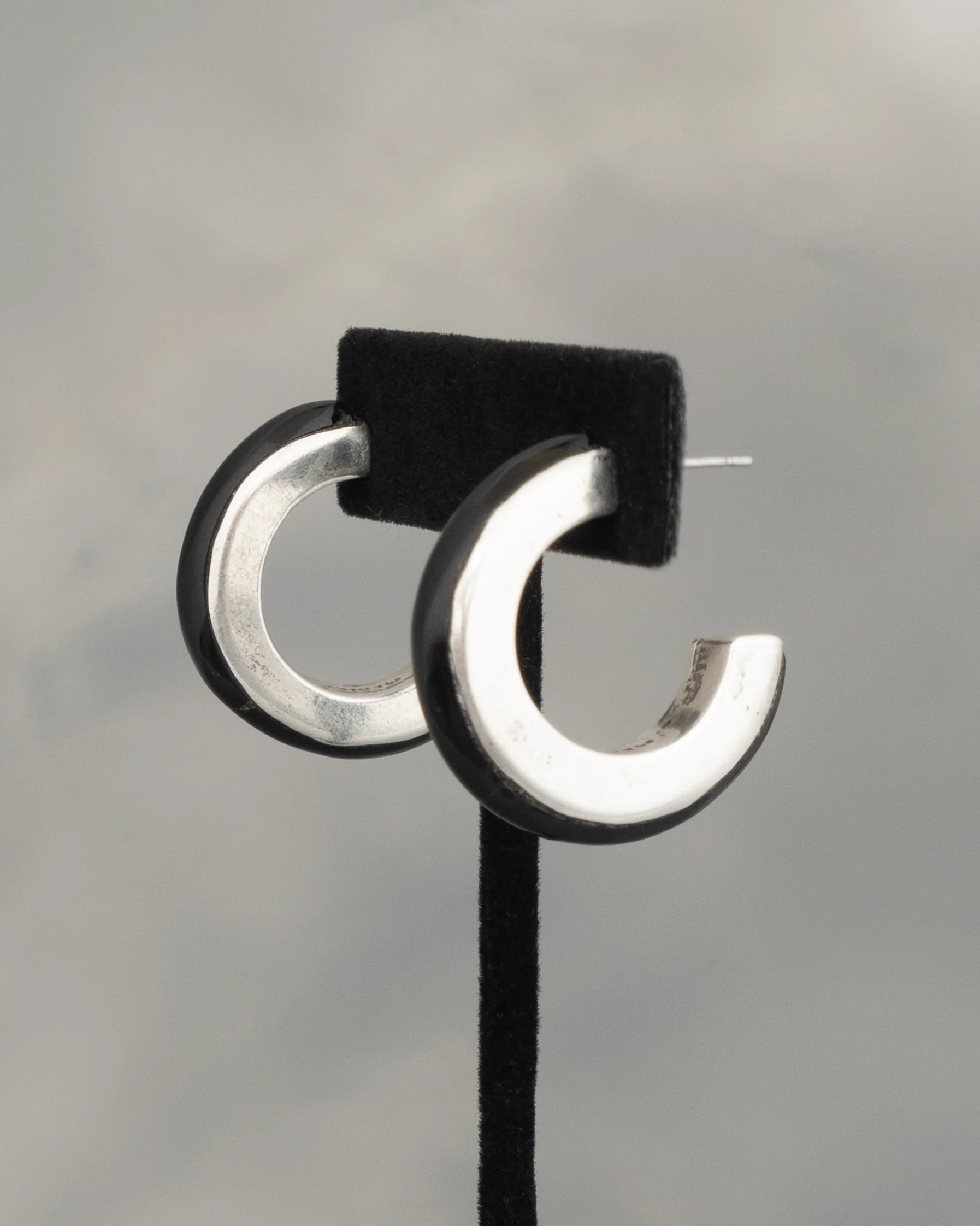 ear N2519 - Image 3