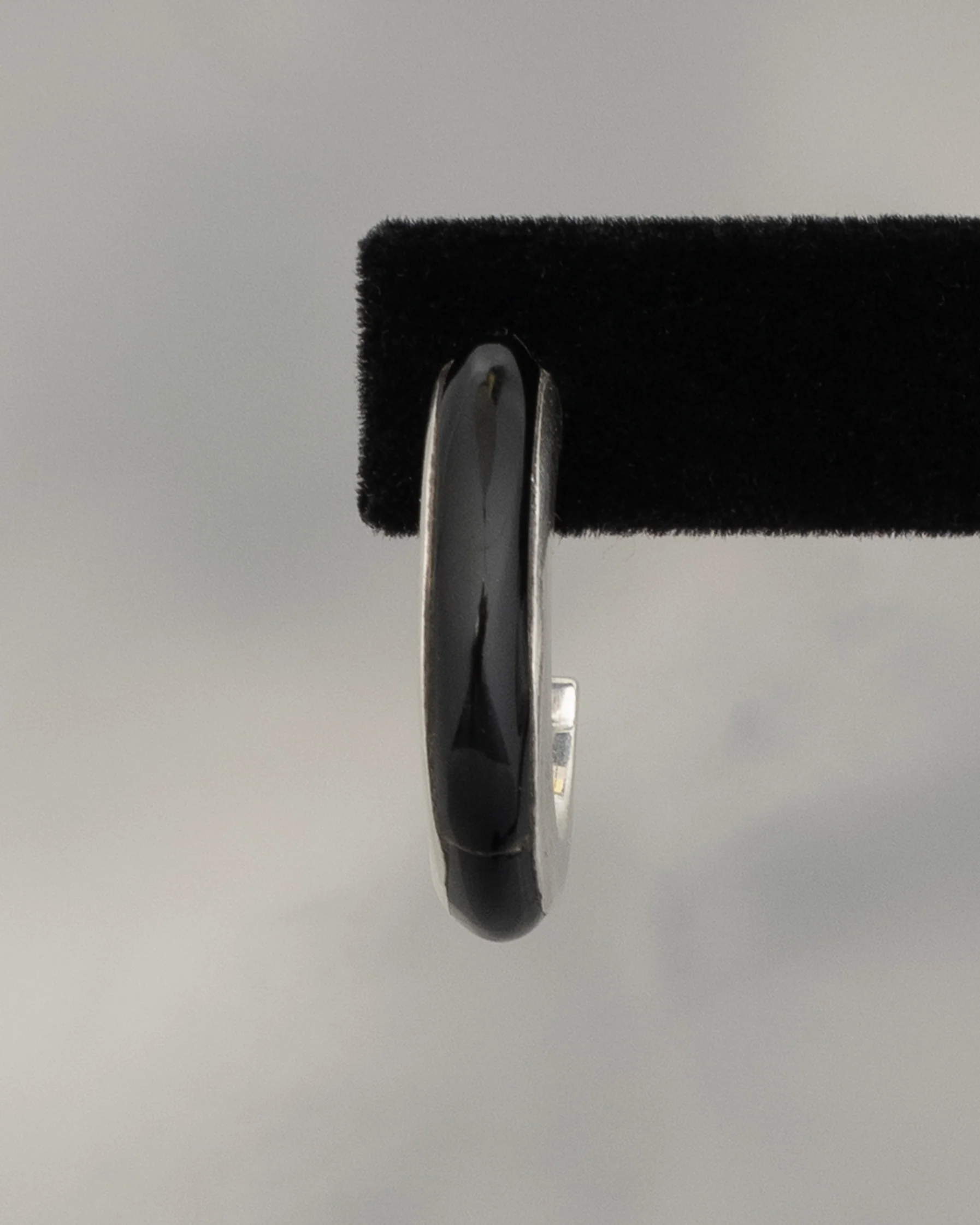 ear N2519 - Image 5