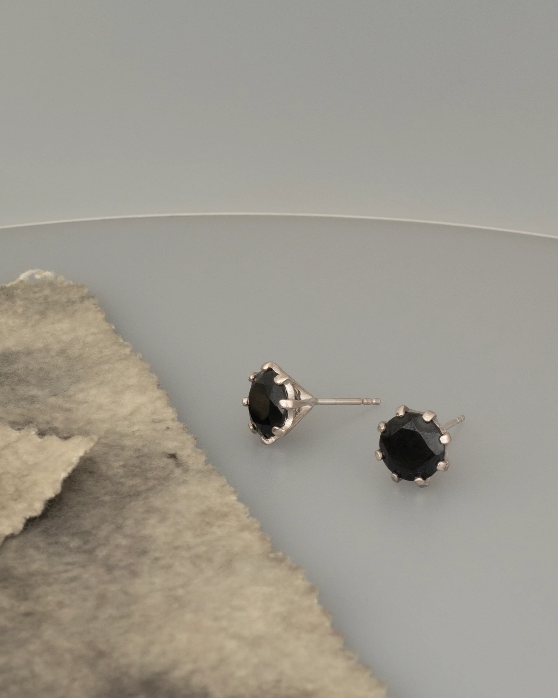 ear N2530