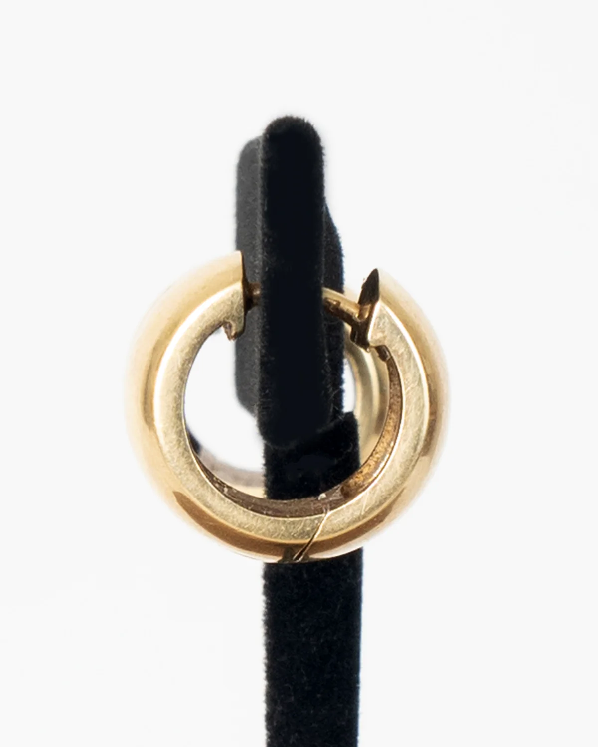 ear O2418 - Image 3