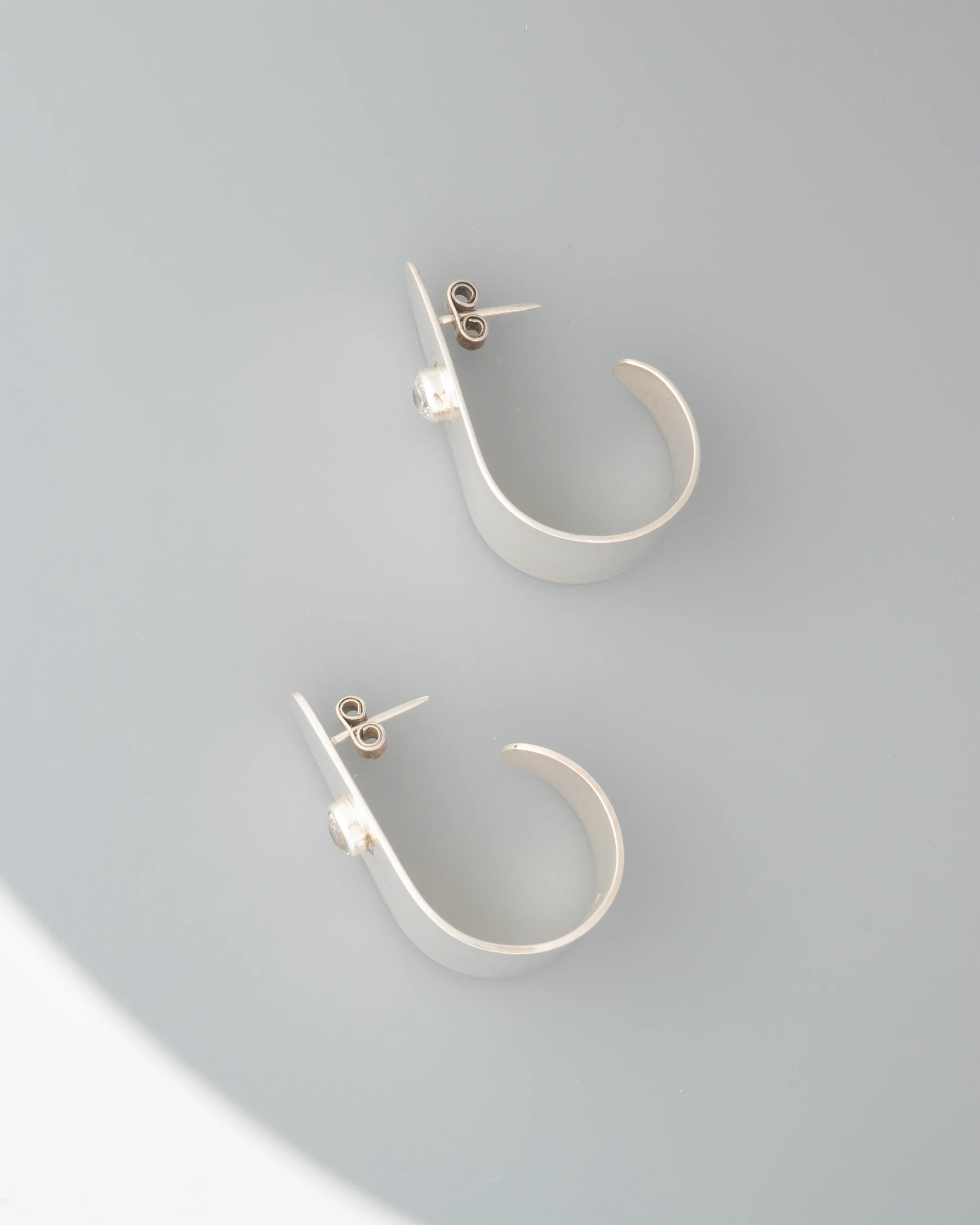 ear O2526 - Image 3