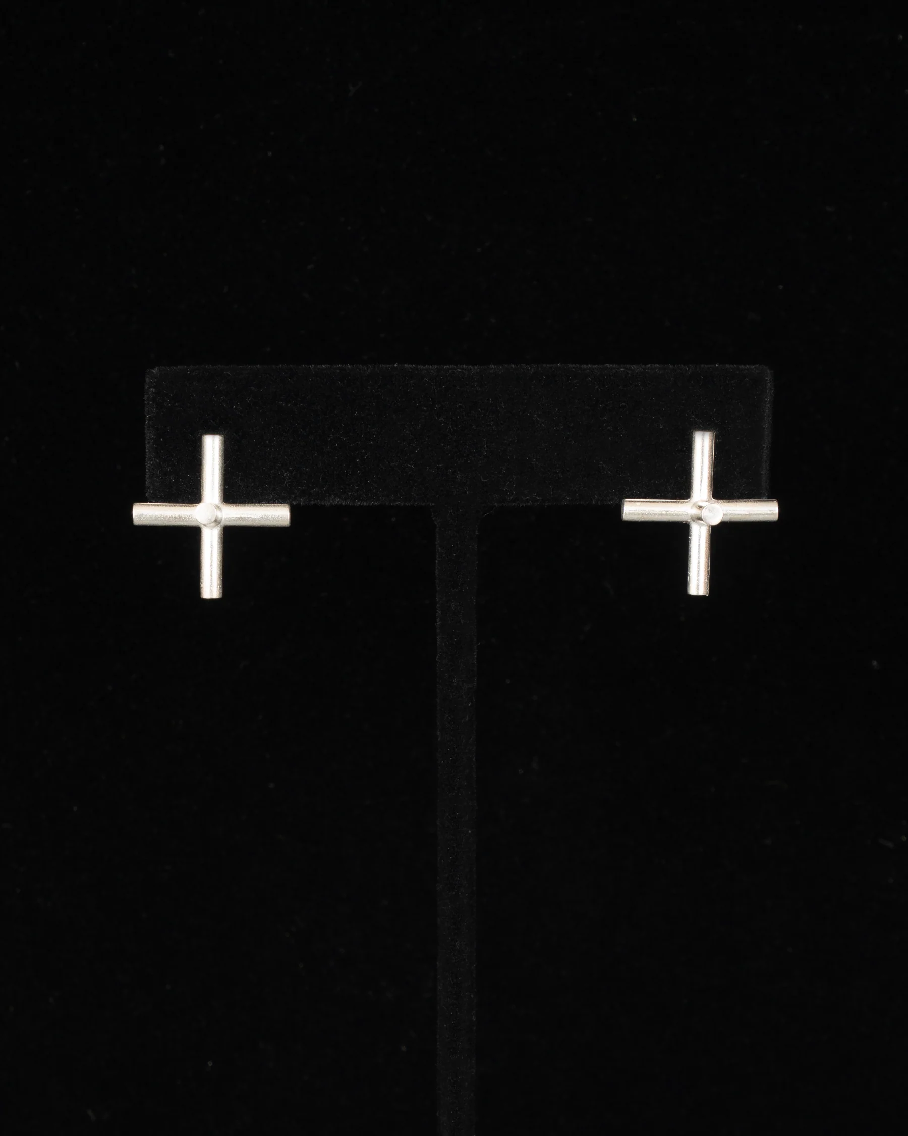 ear O2527 - Image 3