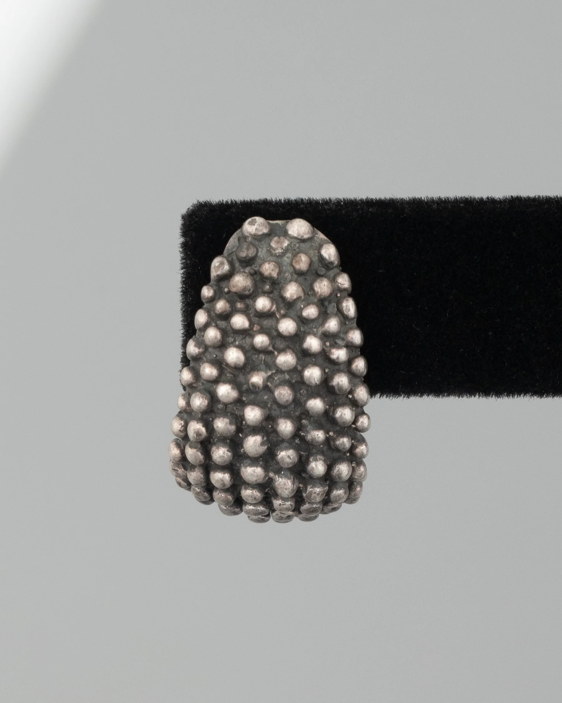 ear O2532 - Image 3
