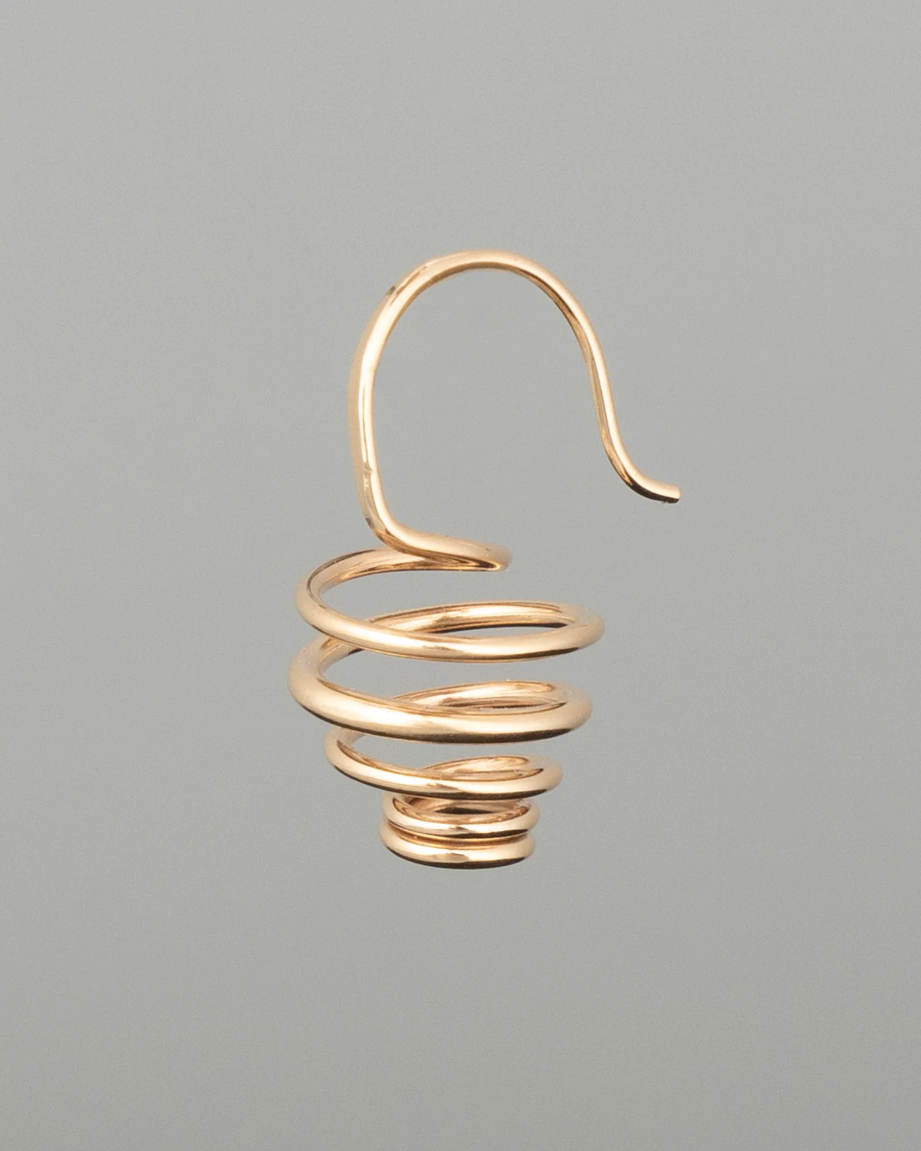 ear O2537 - Image 2