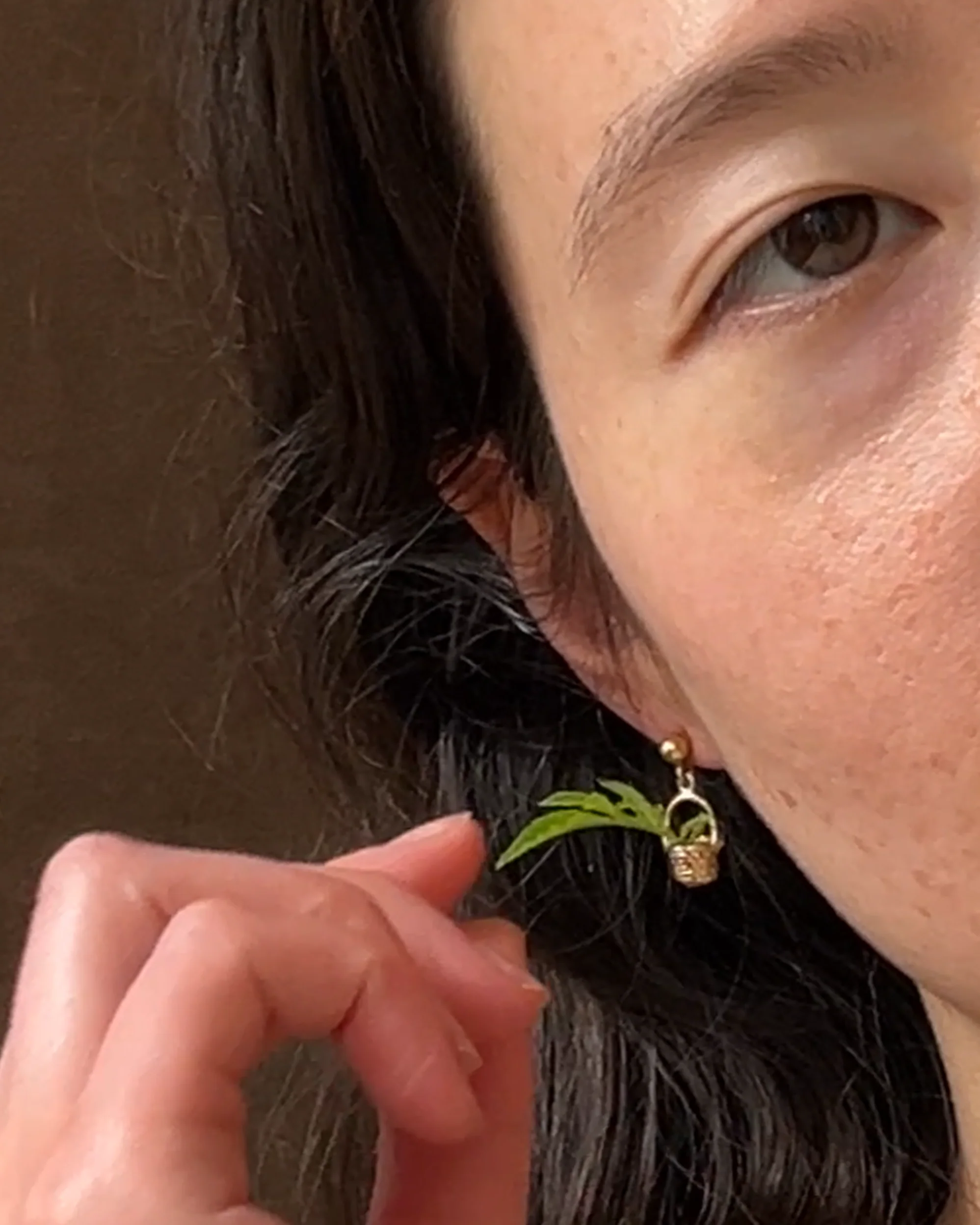ear S2411 - Image 7