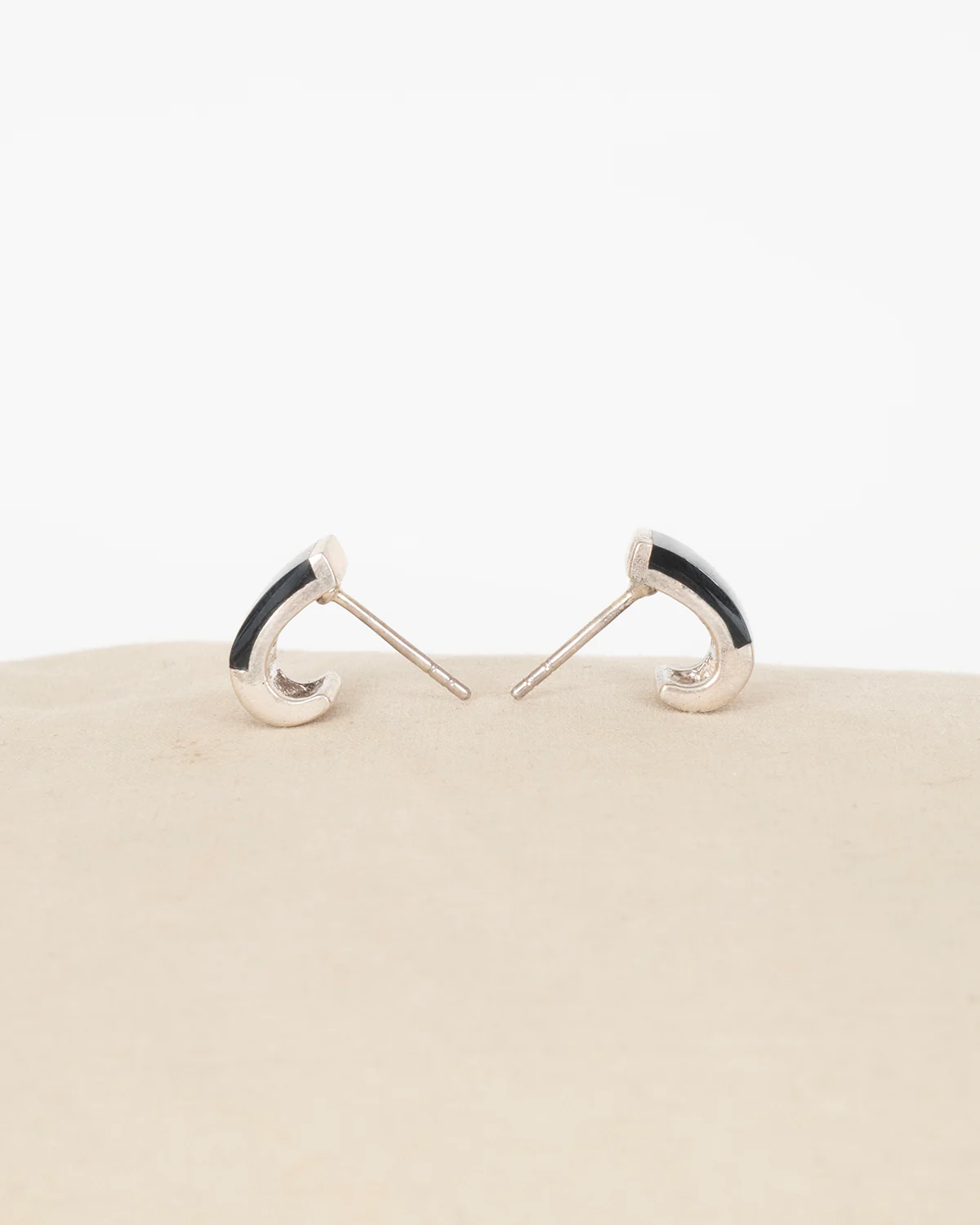 ear S2429 - Image 3