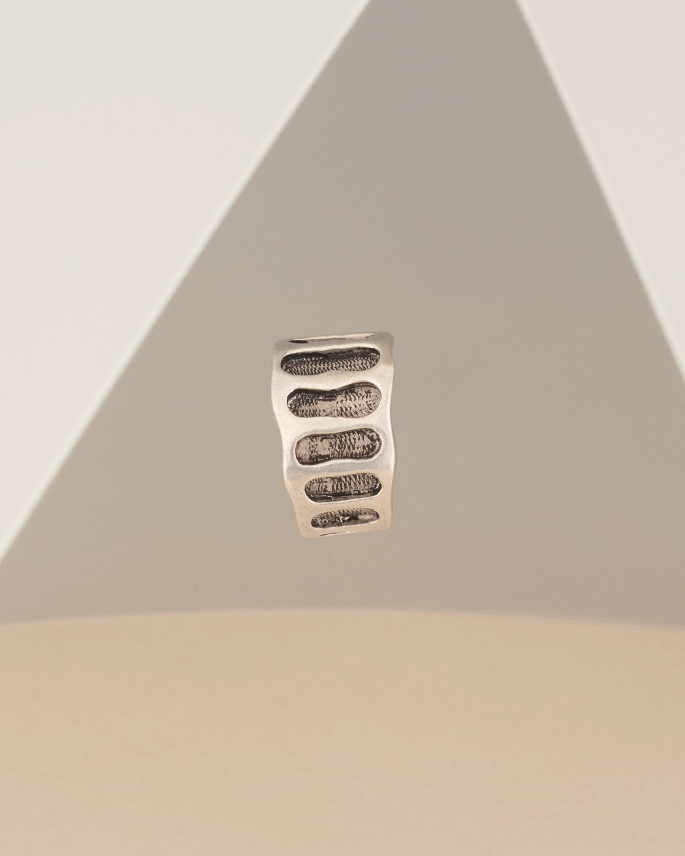 fing F2517 - Image 4