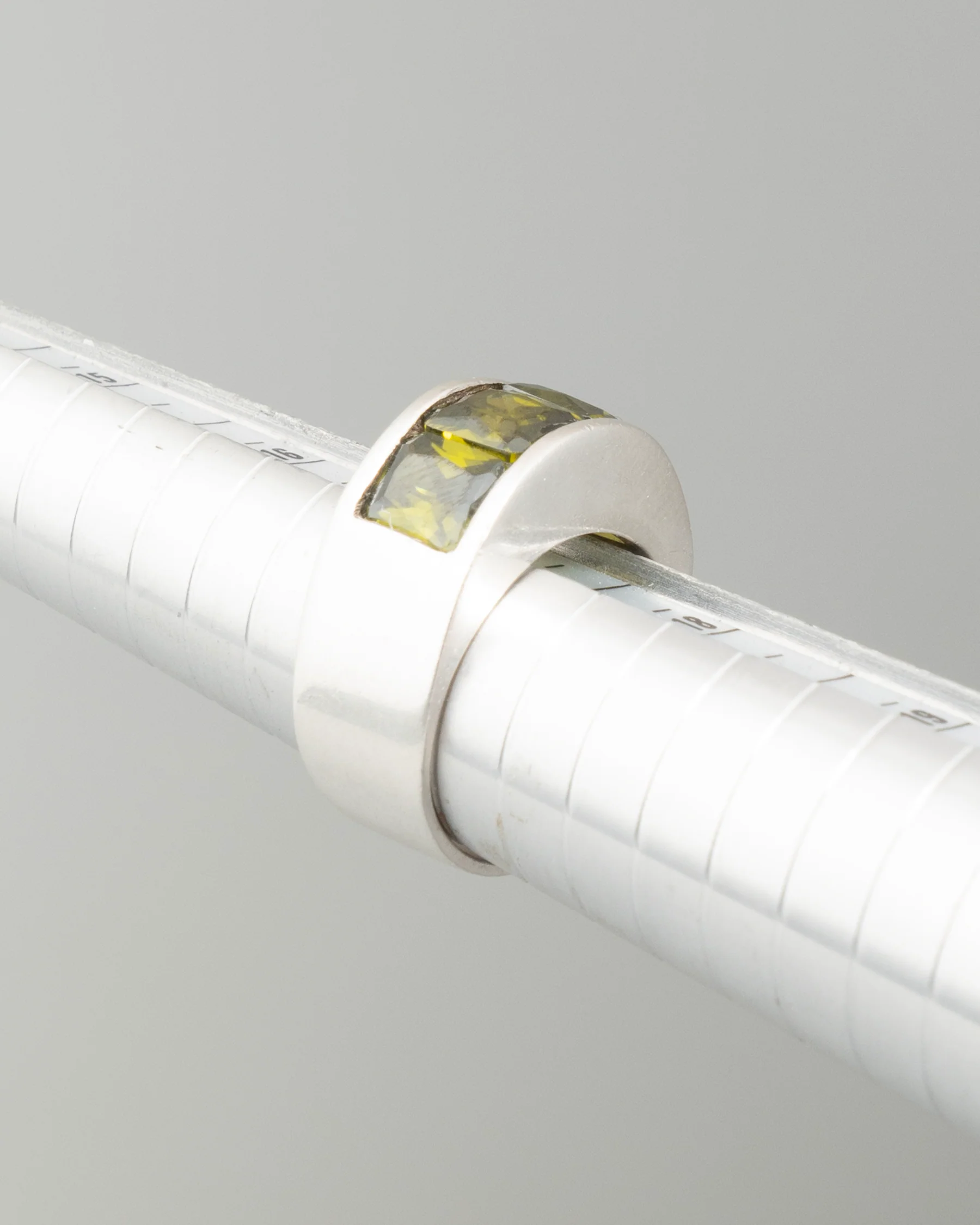 fing J2544 - Image 2