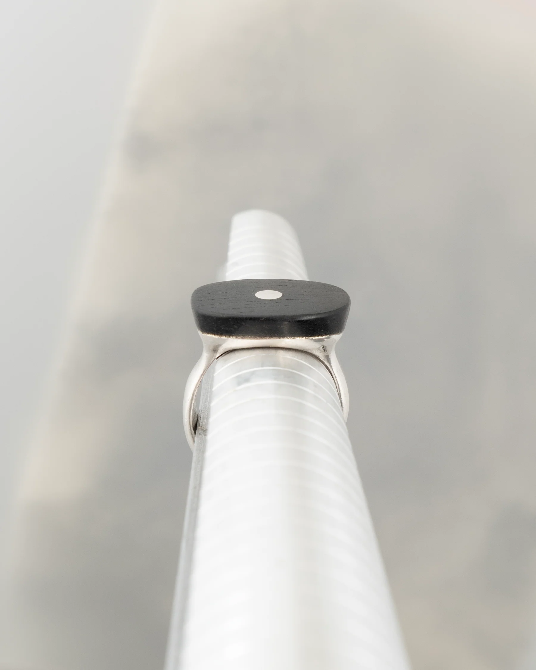 fing O2503 - Image 3