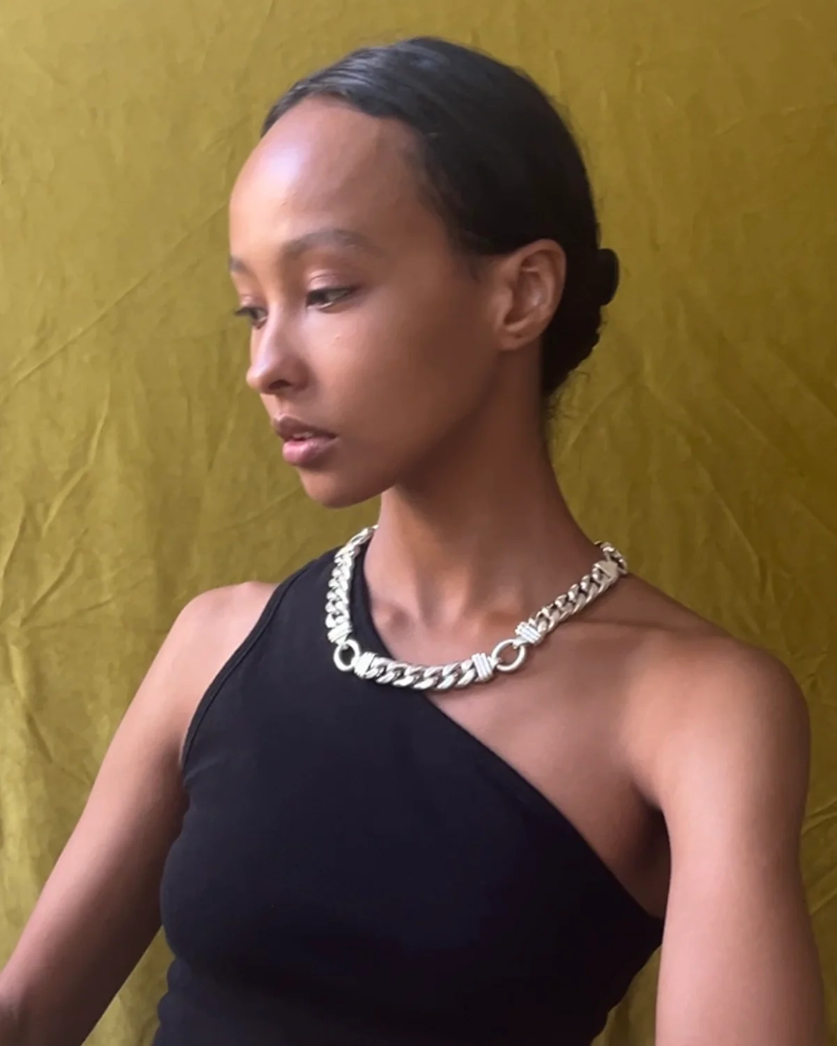 neck A2429 - Image 7