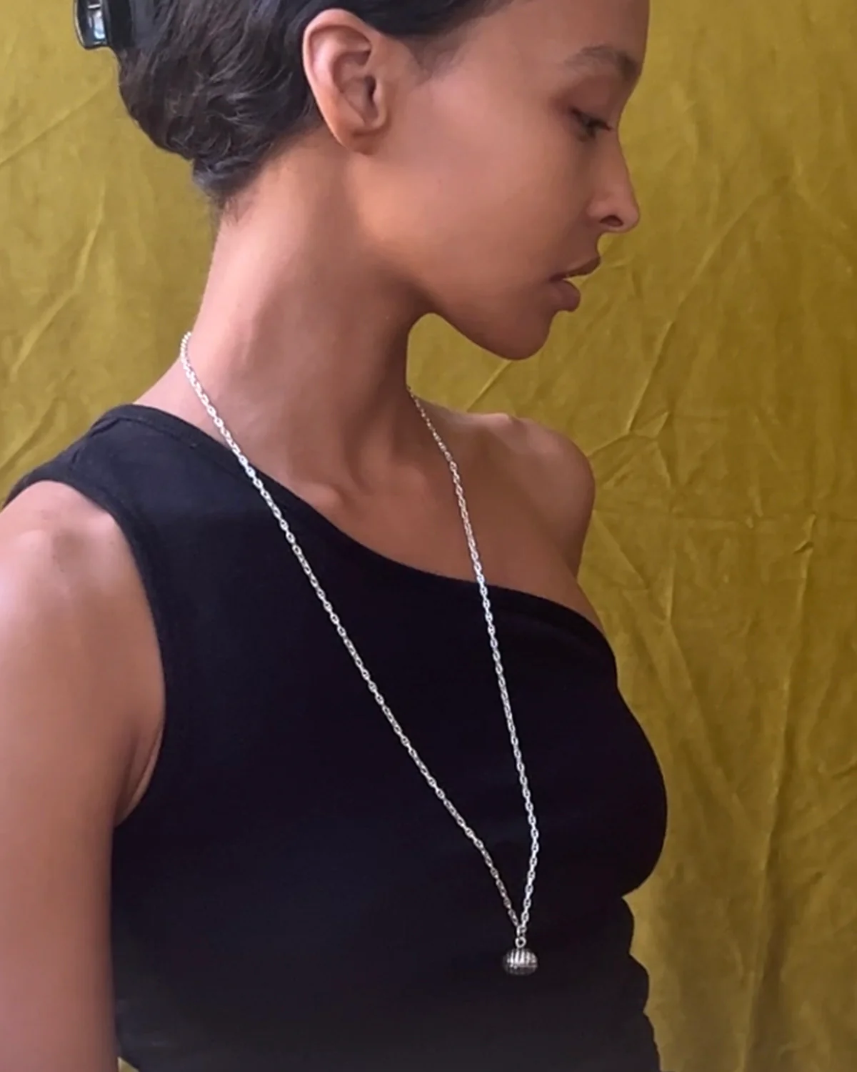 neck A2438 - Image 4