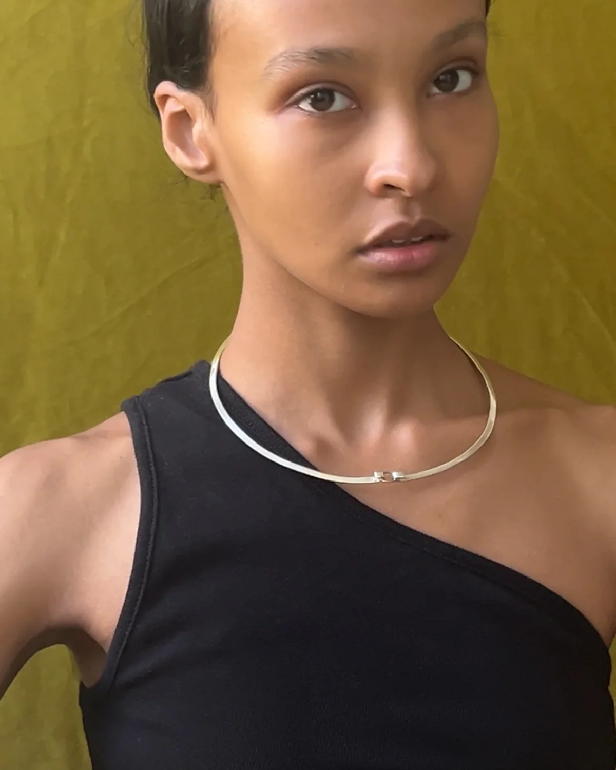 neck A2441 - Image 4