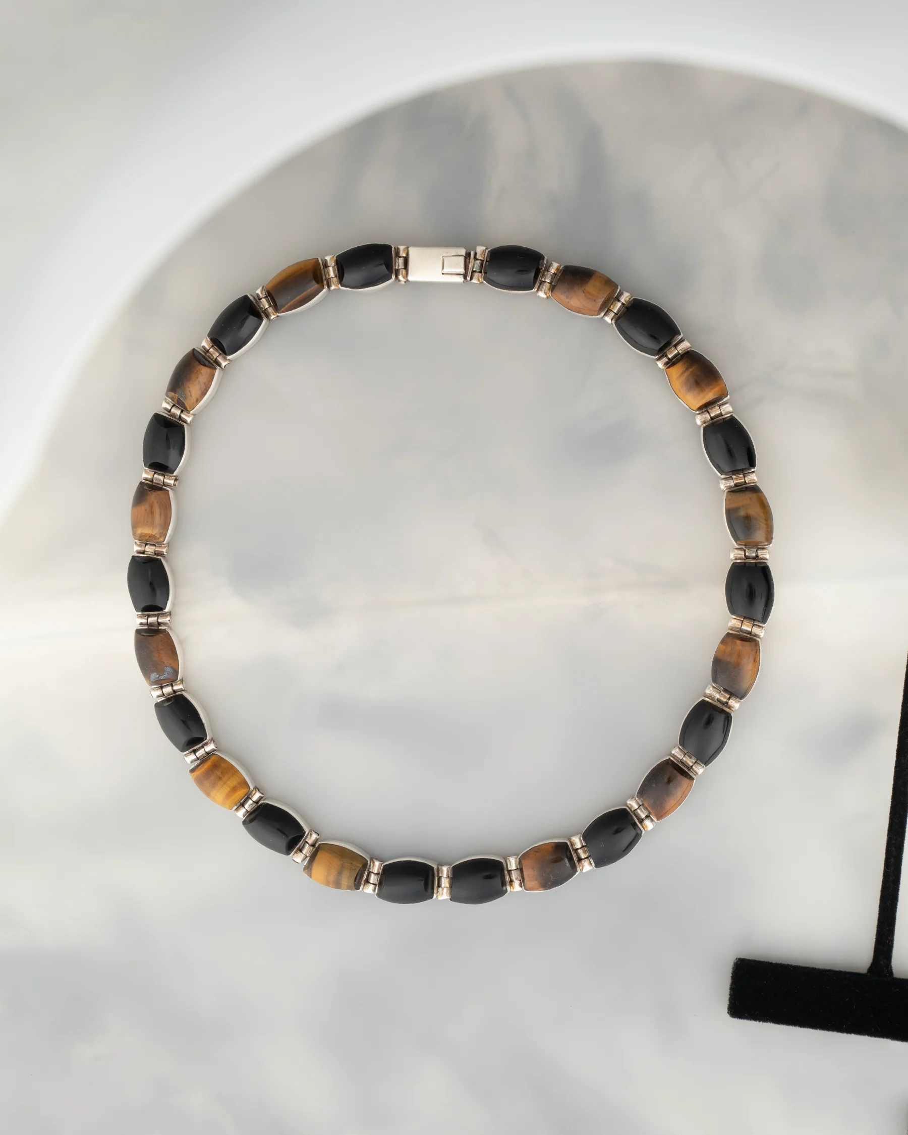 neck A2557