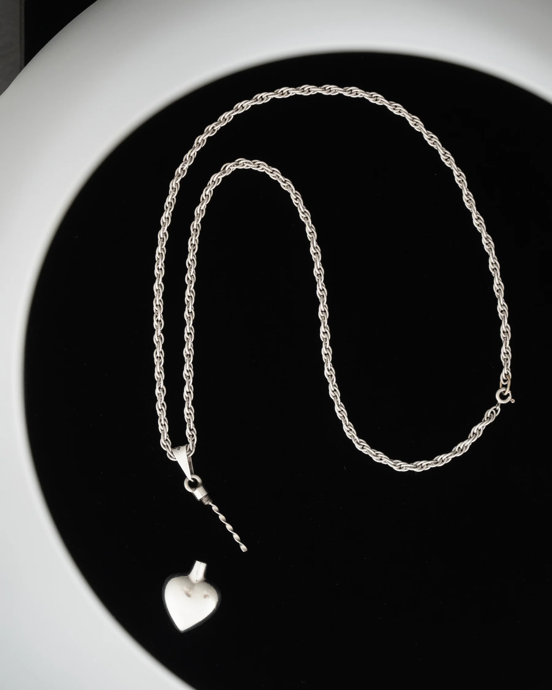 neck A2560 - Image 4