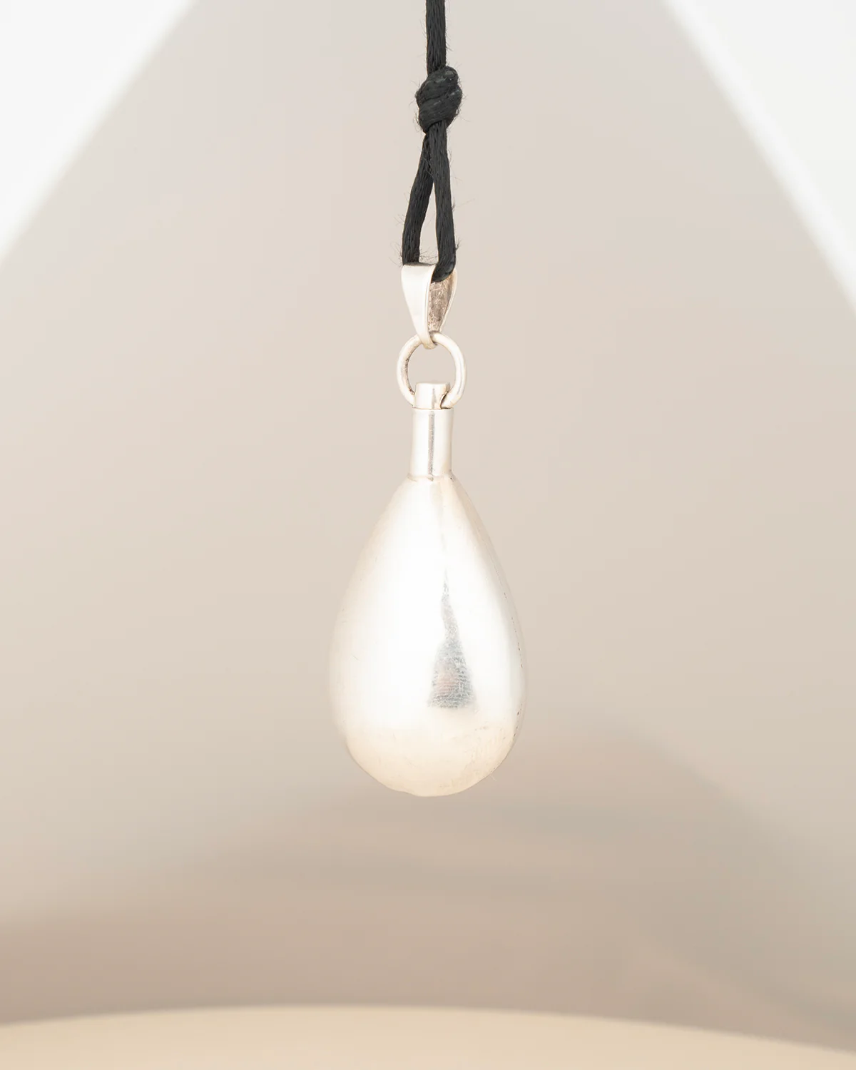 neck J2504 - Image 3