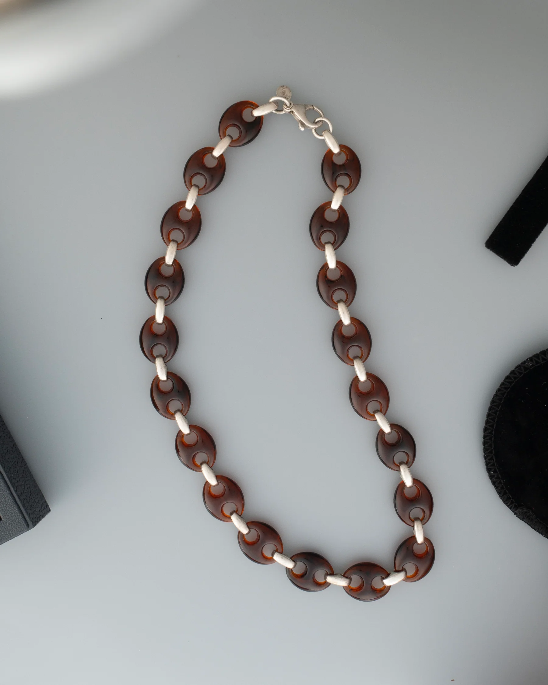 neck J2547