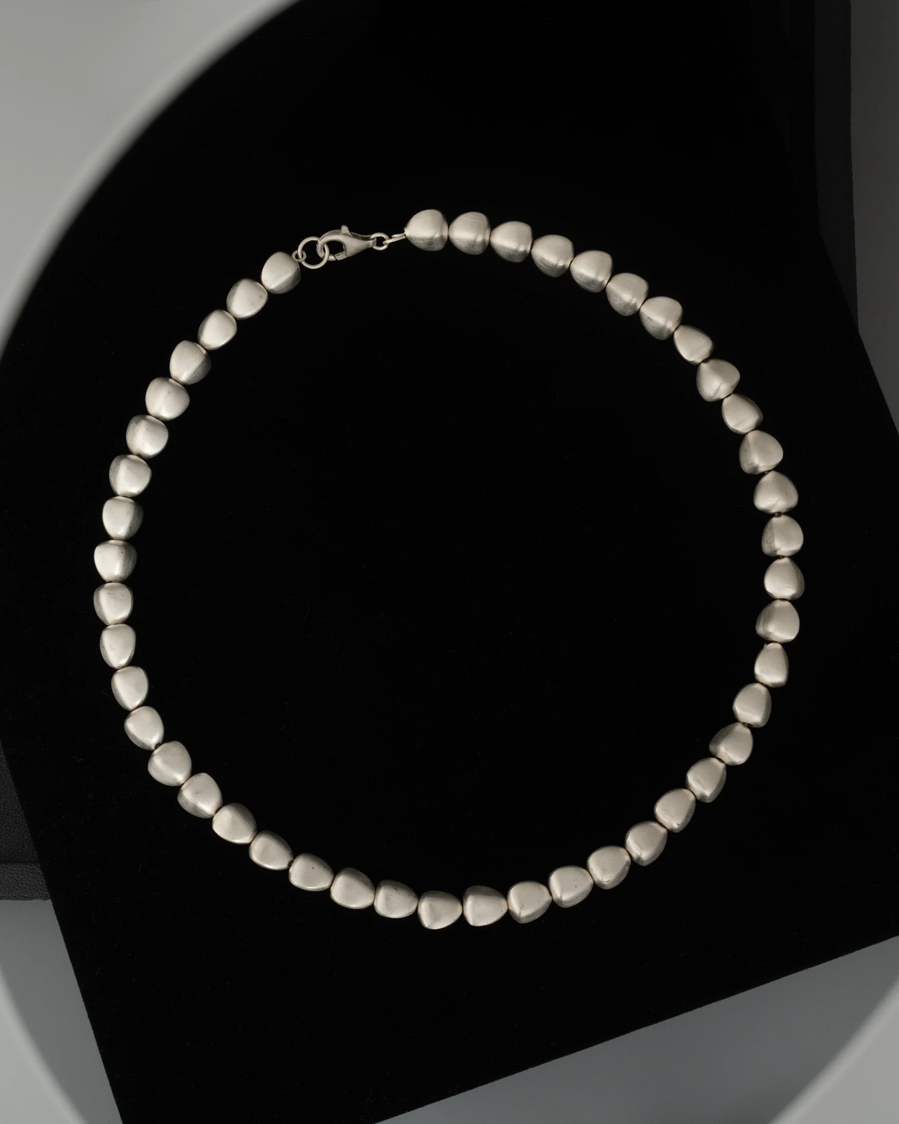 neck J2603