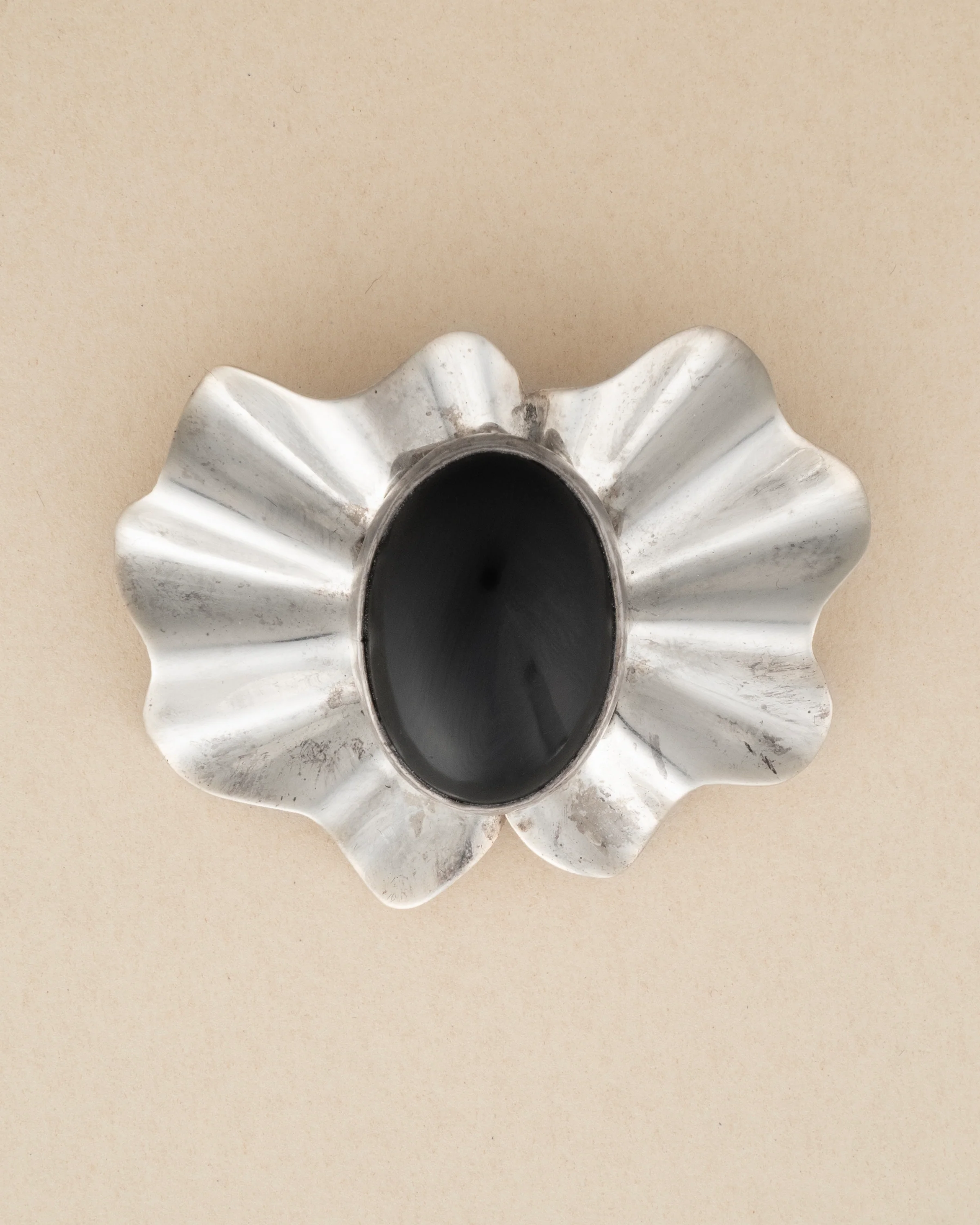 pin F2531 - Image 3