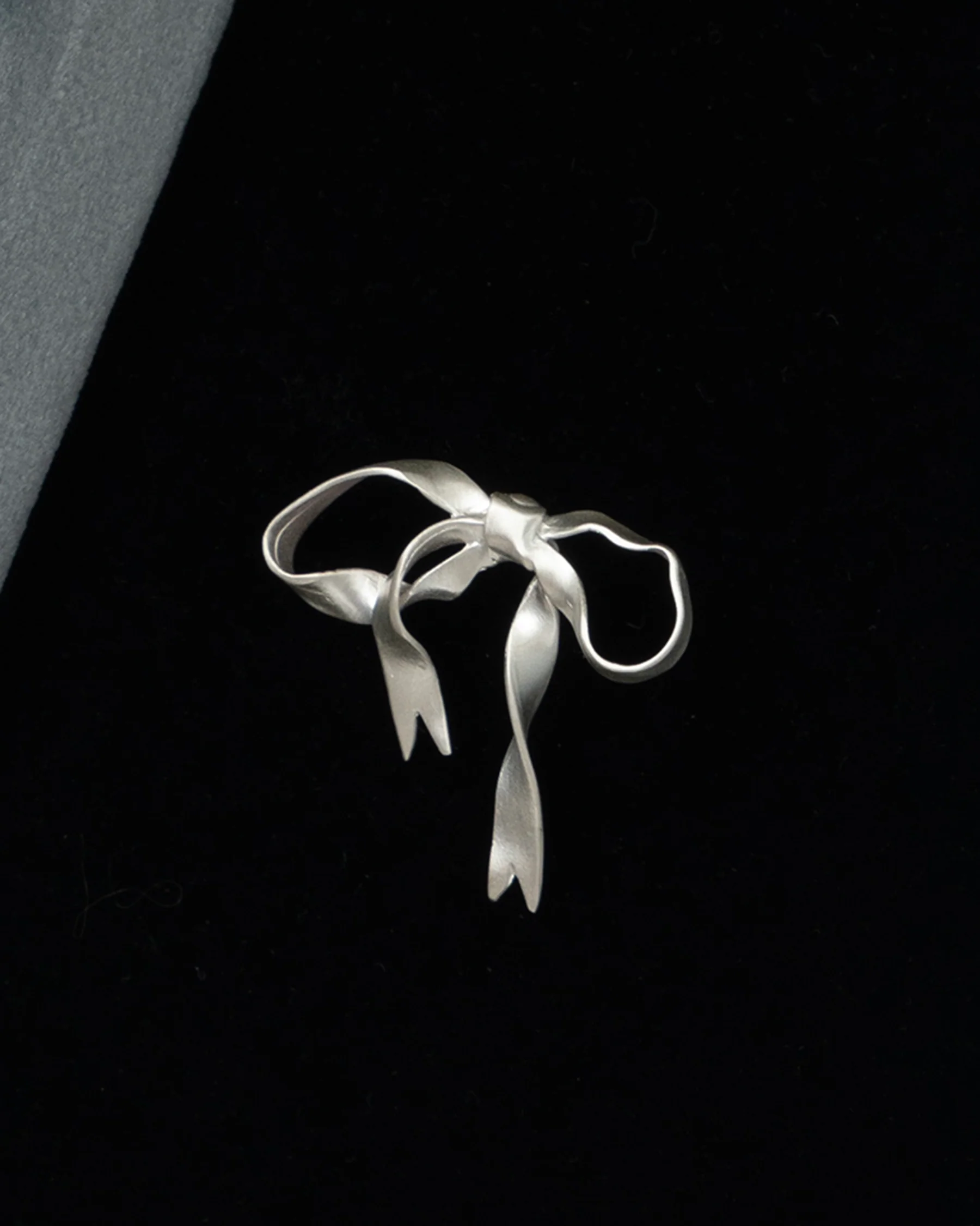 pin LC11