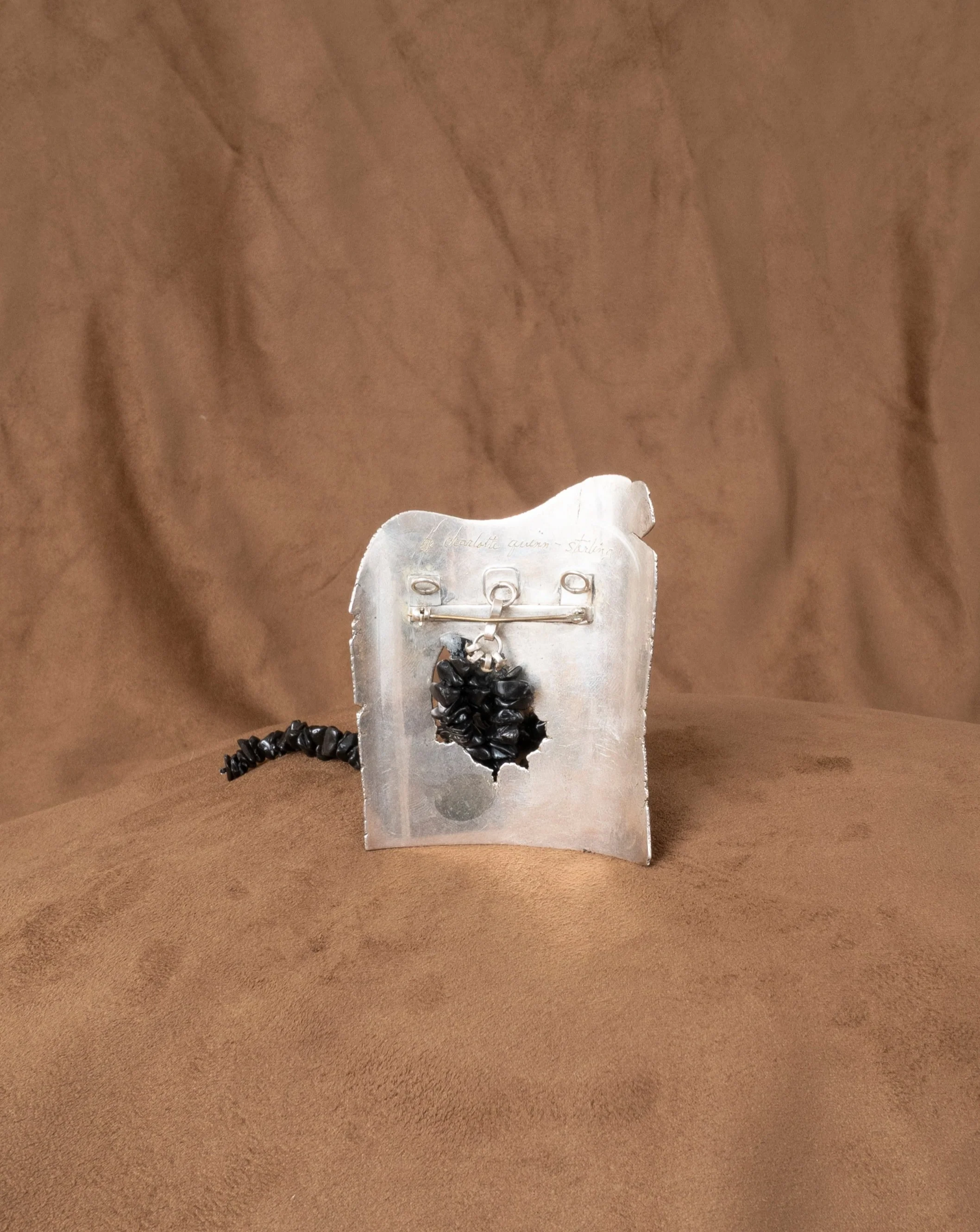 pin S2329 - Image 2